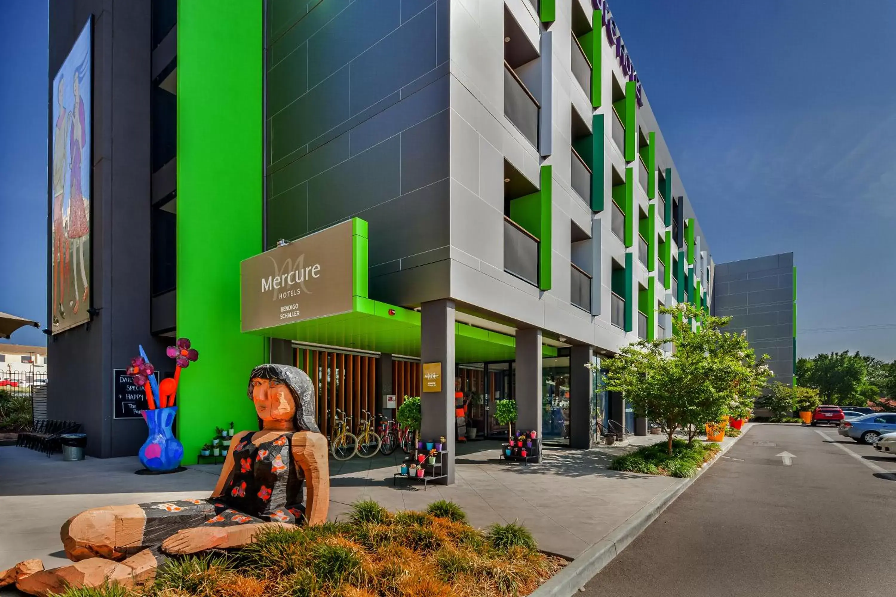 Facade/entrance in Mercure Bendigo Schaller