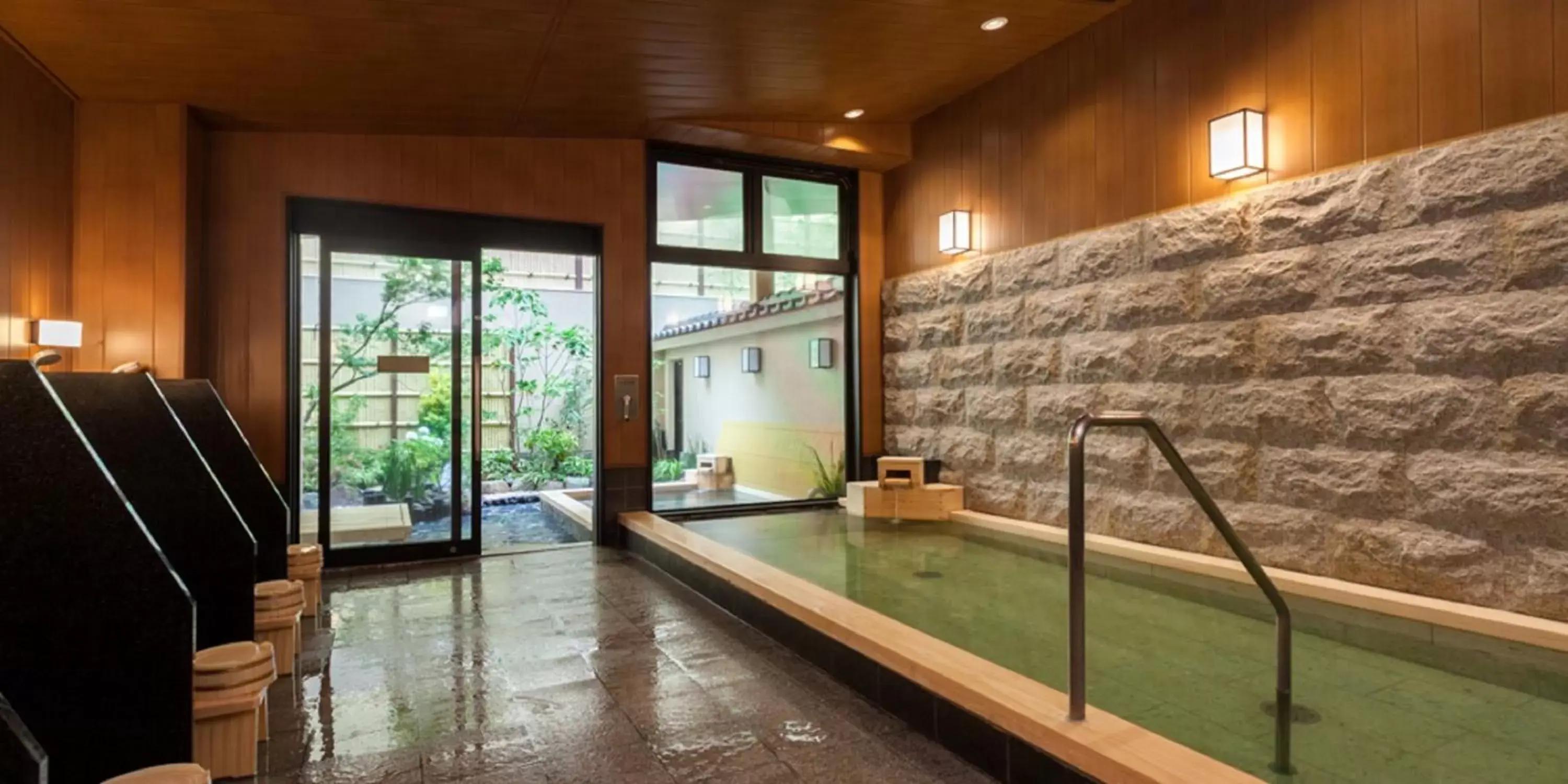 Hot Spring Bath in Nishitetsu Resort Inn Beppu