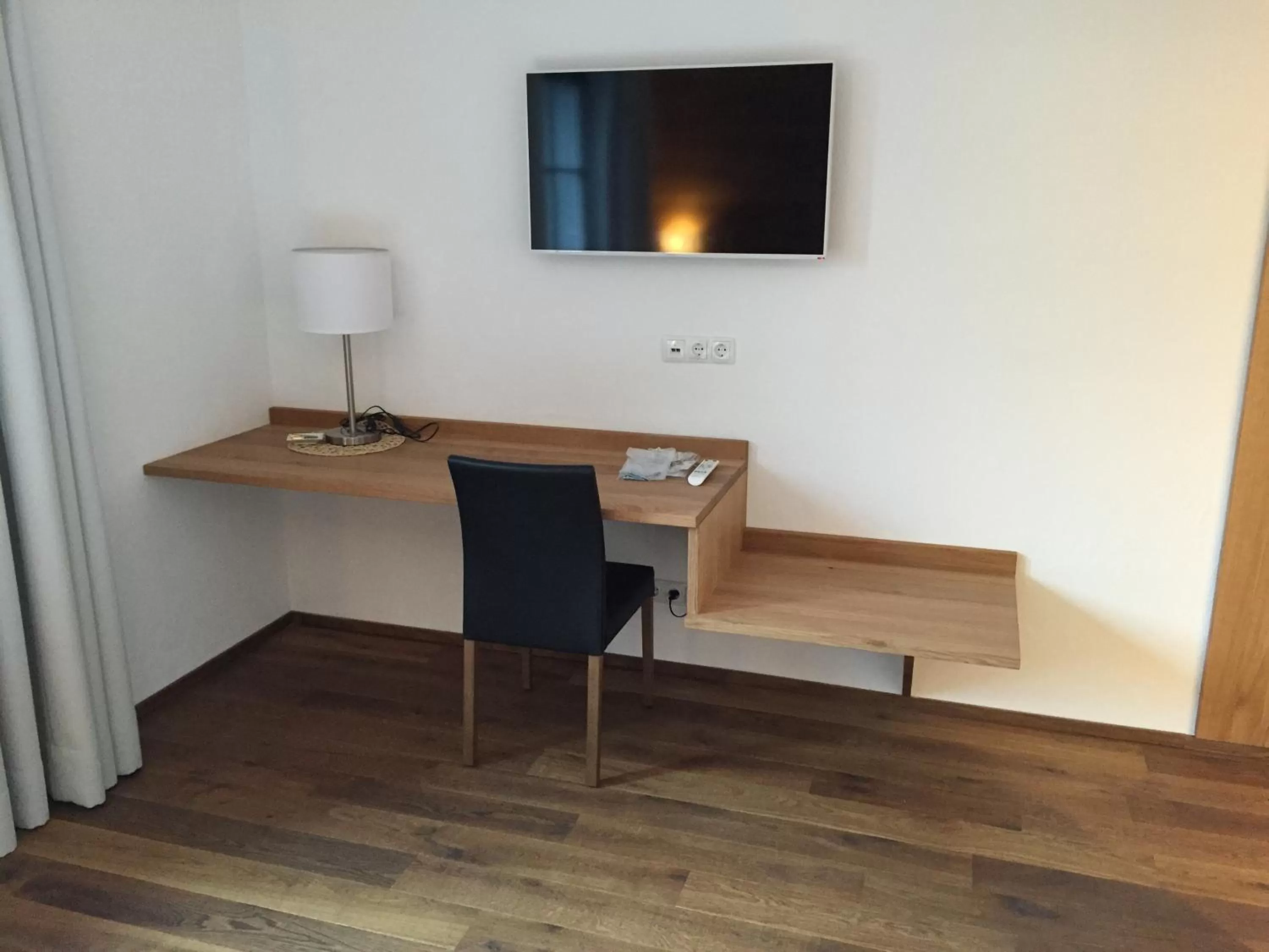 Seating area in Hotel Café Schatz