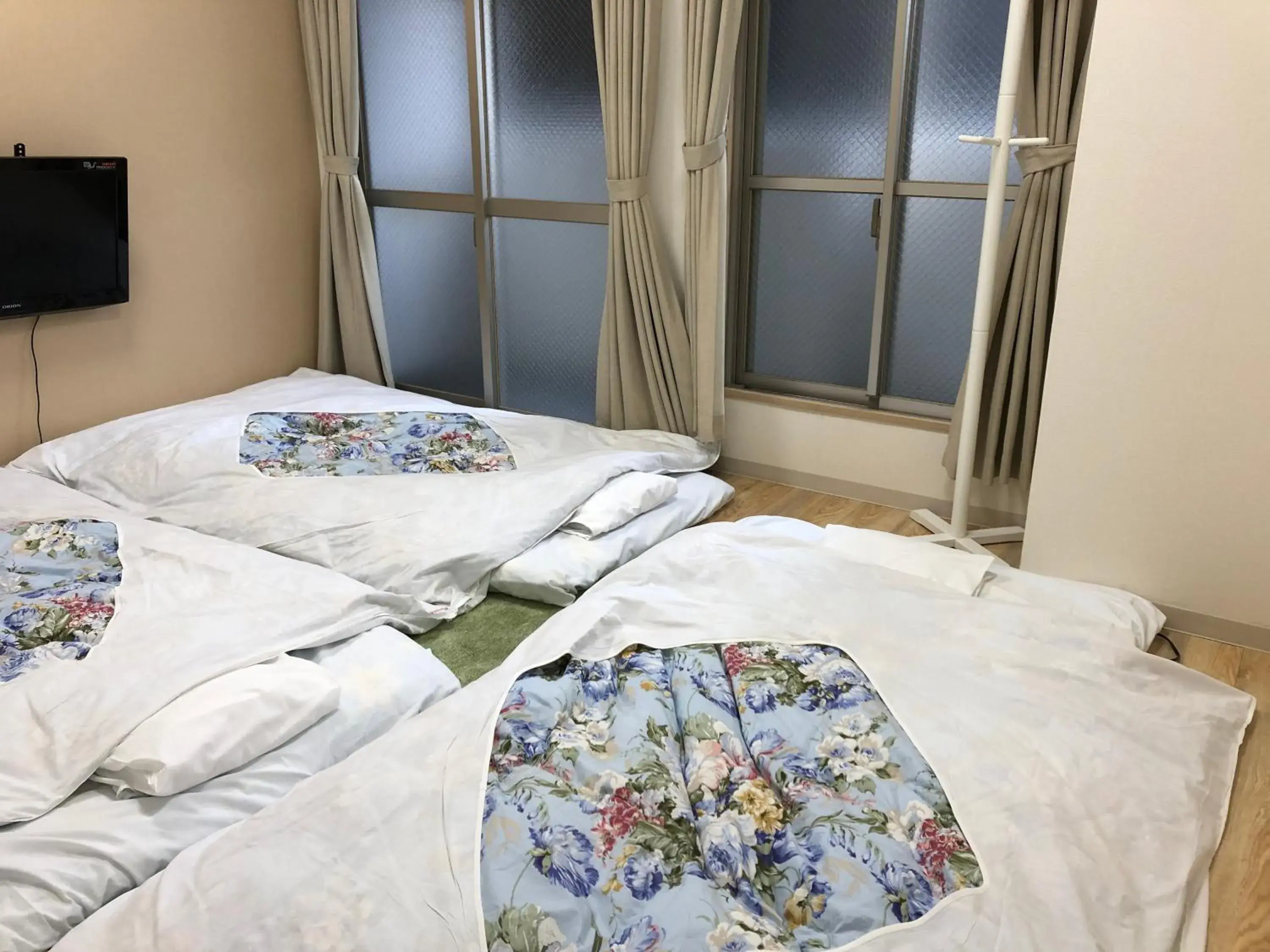 Bed in Hotel Mirai