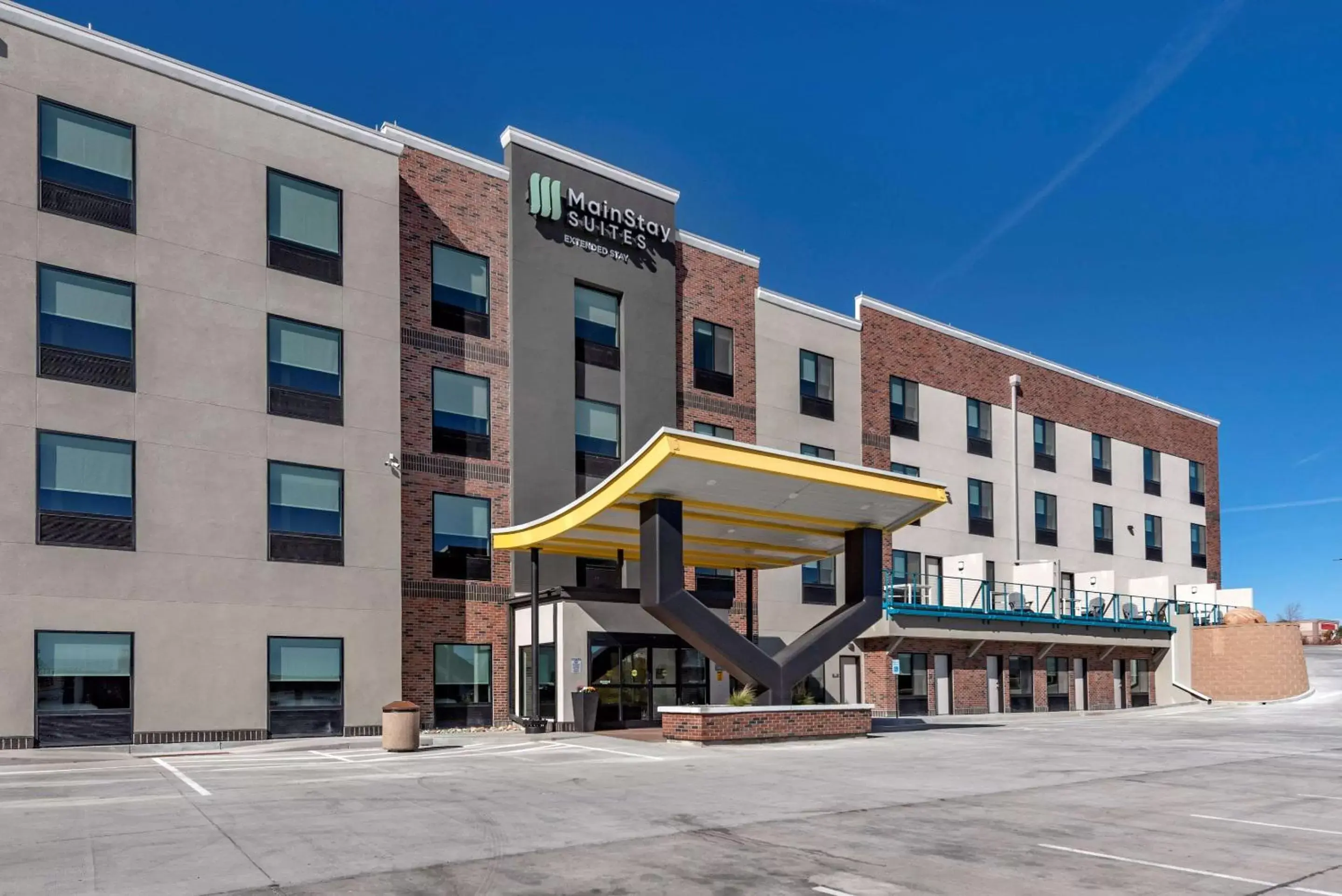 Property Building in MainStay Suites Colorado Springs East - Medical Center Area