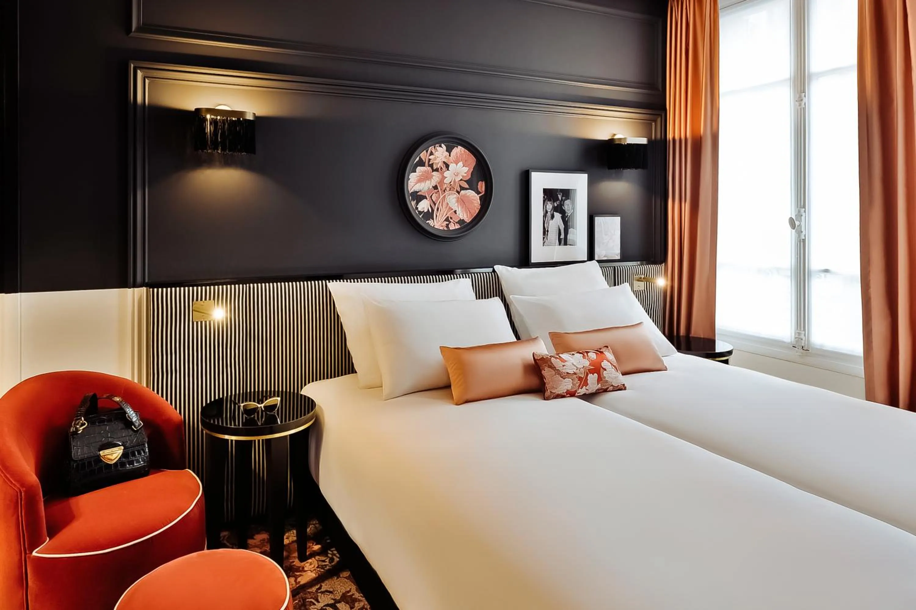 Photo of the whole room, Bed in Mercure Paris Gare De Lyon Opera Bastille