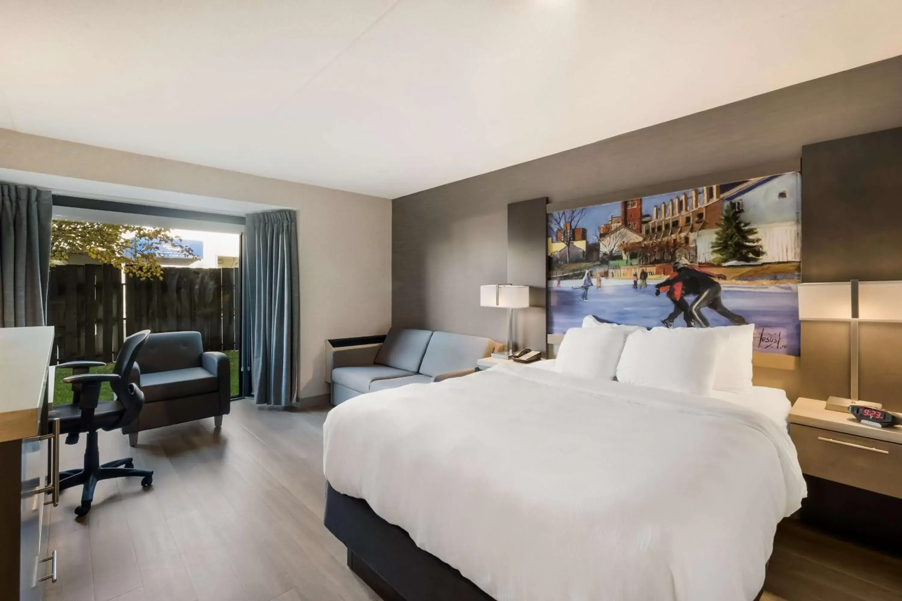 Queen Room with Sofa Bed and Mobility Accessible Roll-In Shower in Best Western Belleville Queen Room with Sofa Bed and Mobility Accessible Roll-In Shower in Best Western Belleville