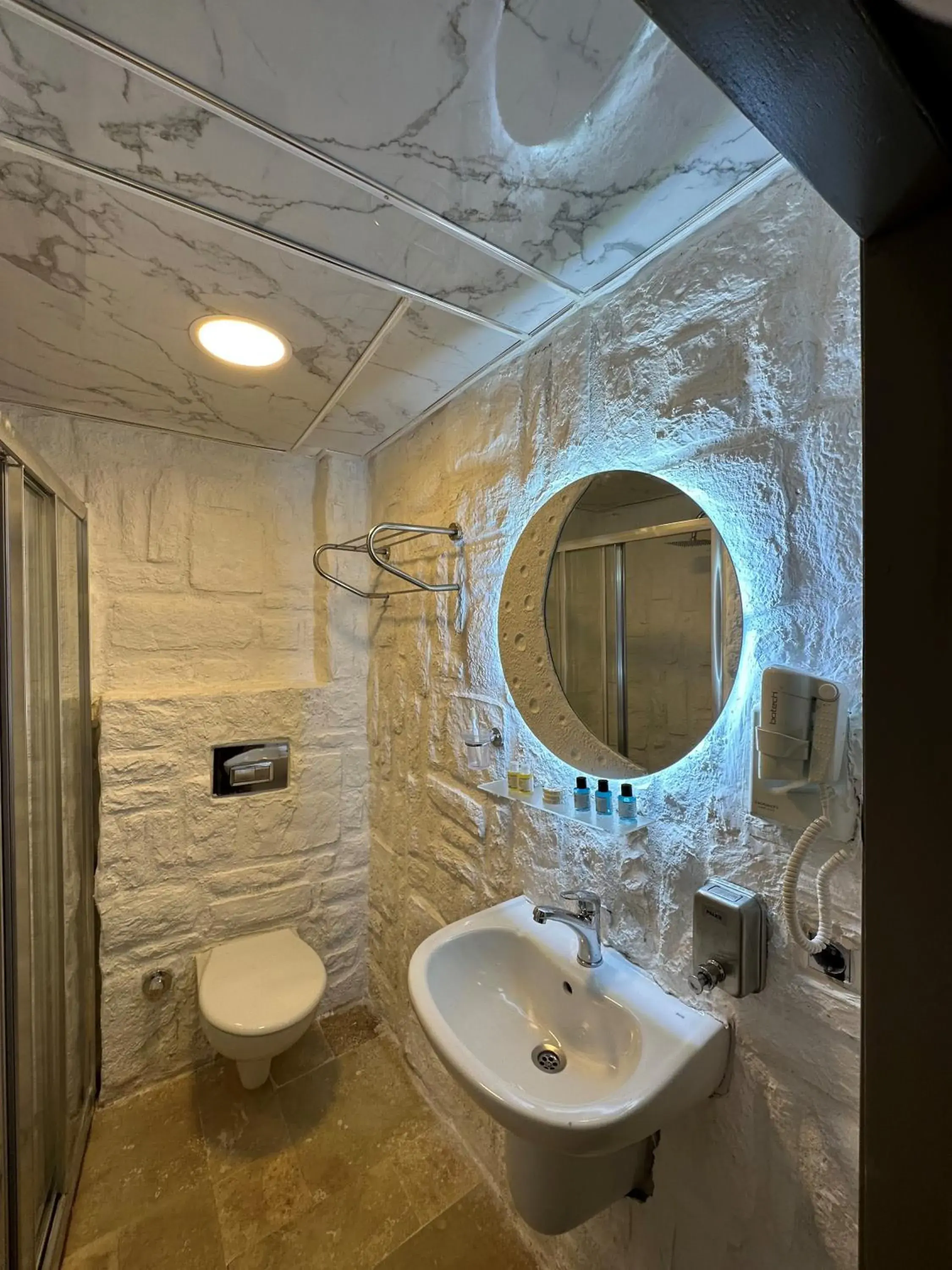 Shower, Bathroom in Ethnica Suites