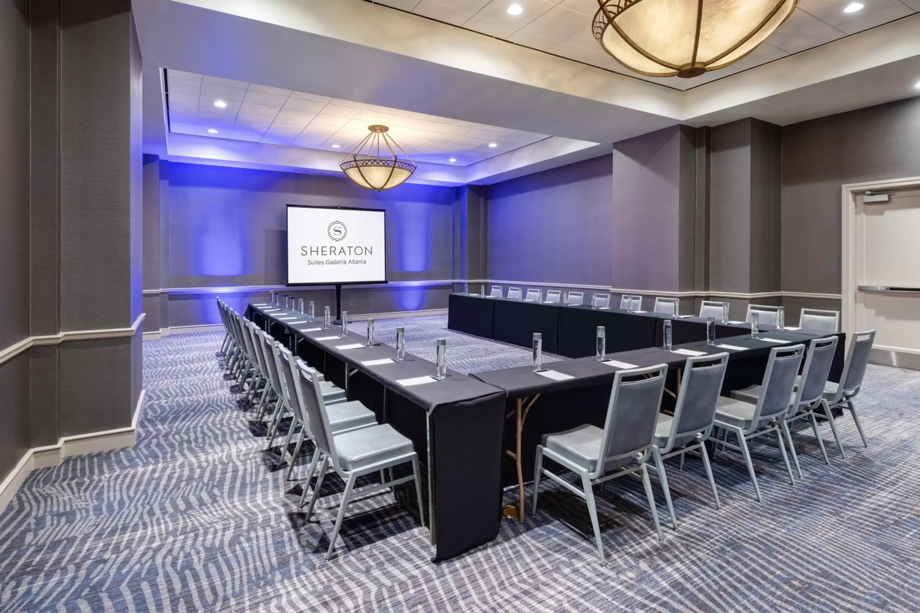 Meeting/conference room in Sheraton Suites Galleria Atlanta