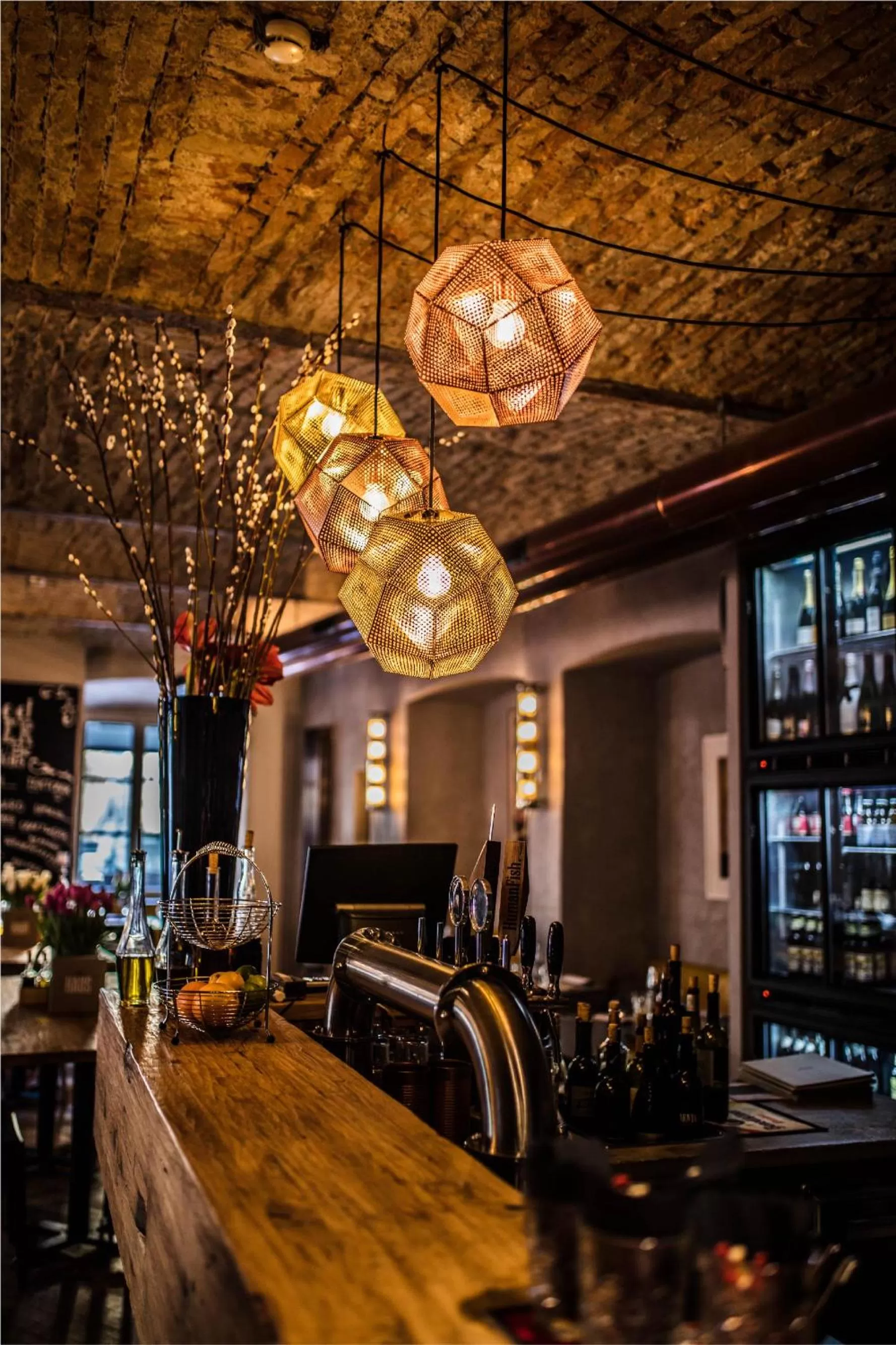 Restaurant/places to eat in Vander Urbani Resort - a Member of Design Hotels