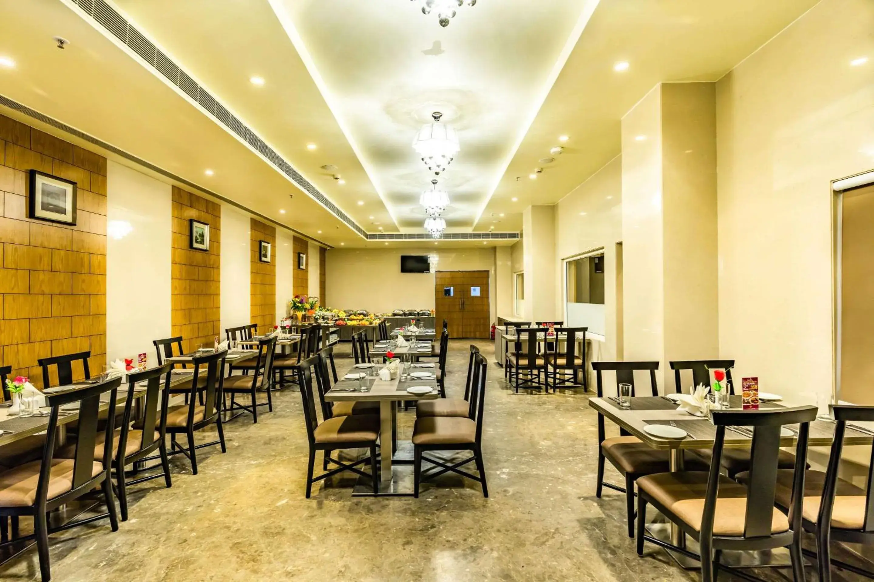 Restaurant/places to eat in Quality Inn Ramachandra Restaurant/places to eat in Quality Inn Ramachandra
