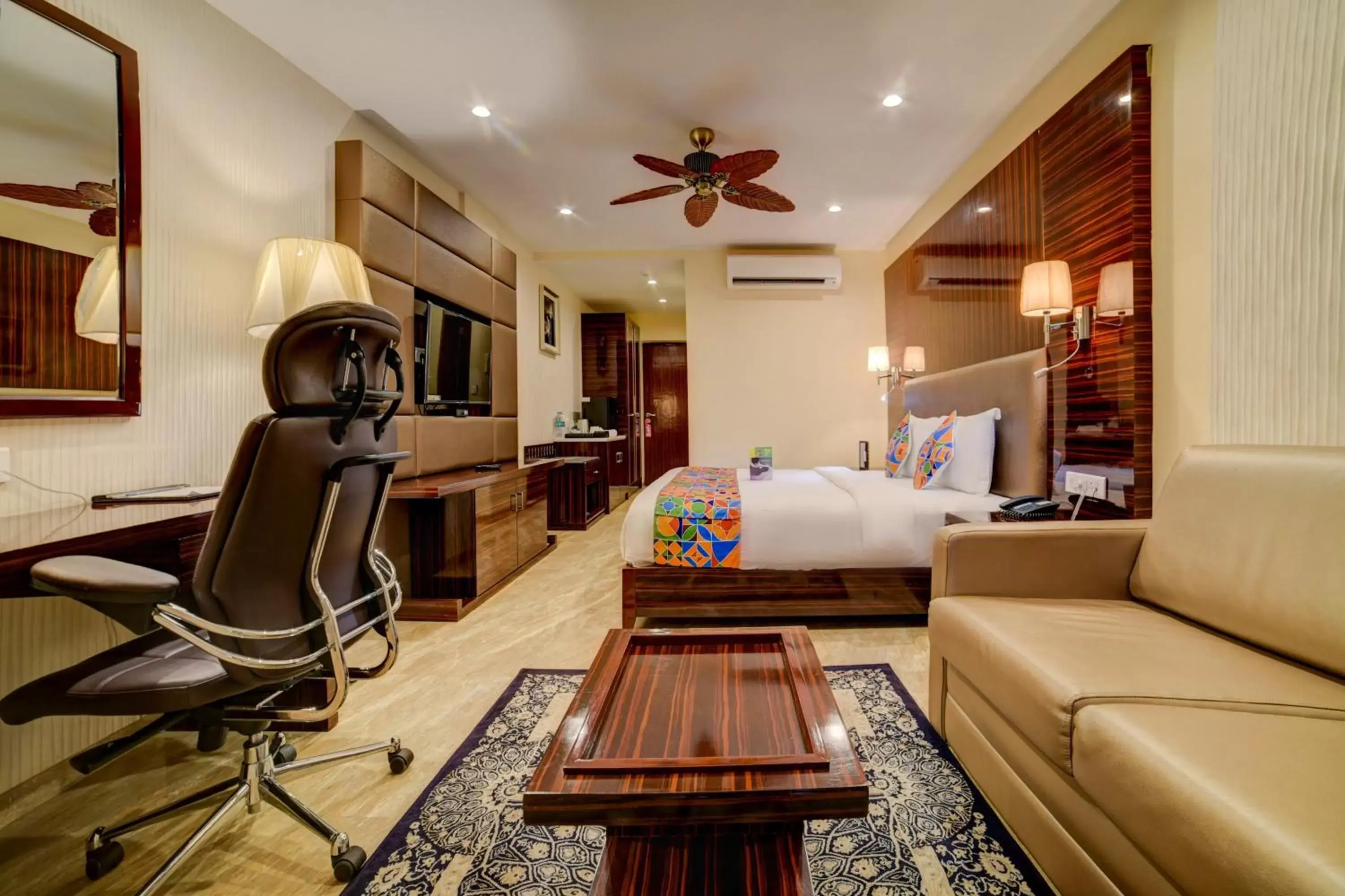 Bed in Fabhotel Prime Sarala Crown - 500M From Calangute Beach Bed in Fabhotel Prime Sarala Crown - 500M From Calangute Beach