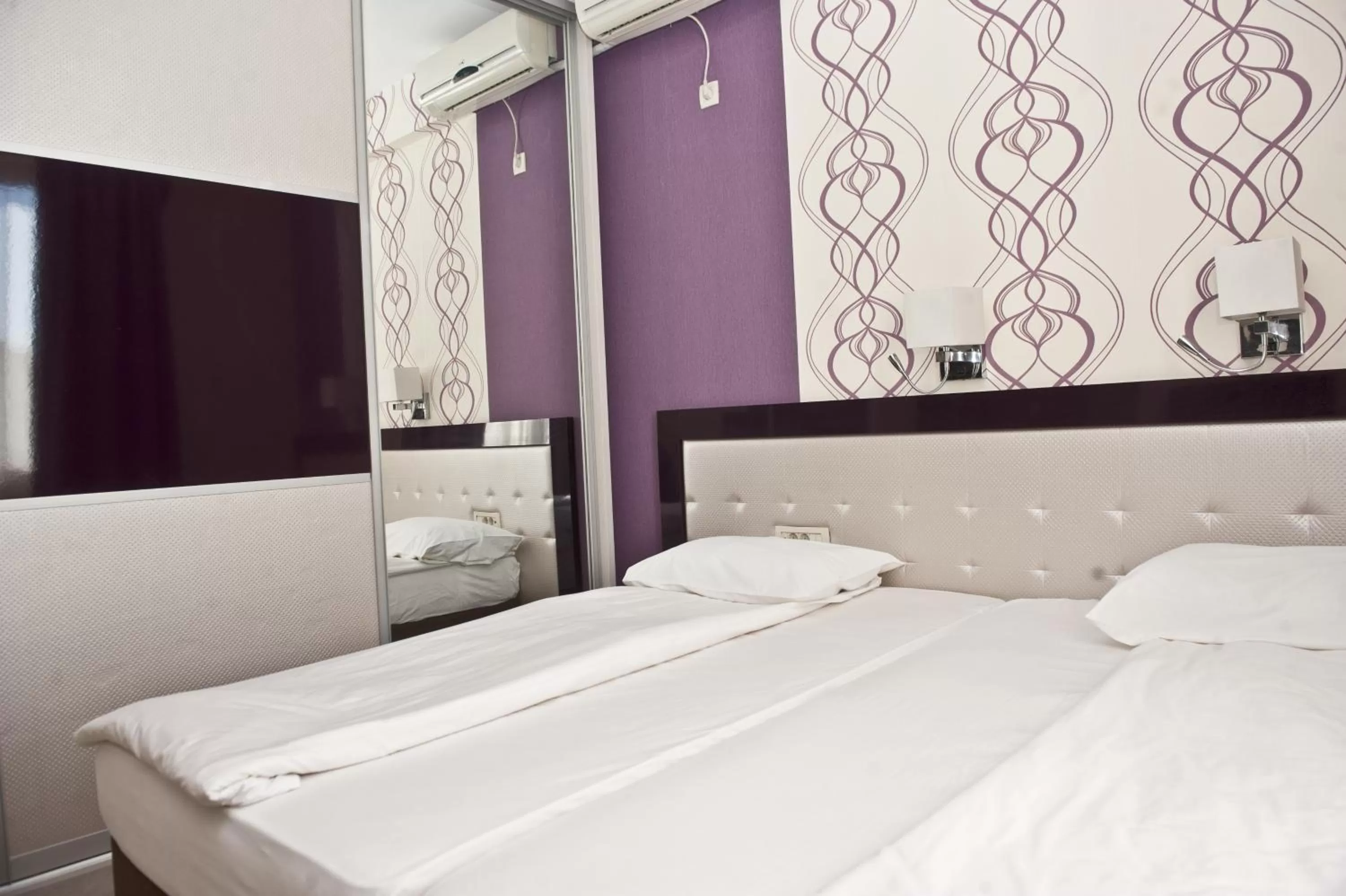 Bed in Hotel Crnogorska Kuća