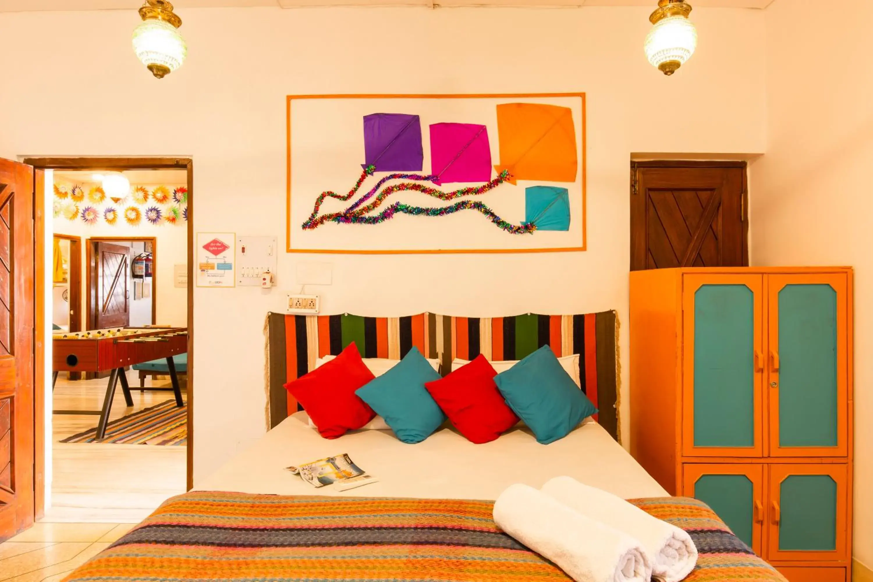 Bedroom, Bed in goSTOPS Varanasi - Rooms & Dorms
