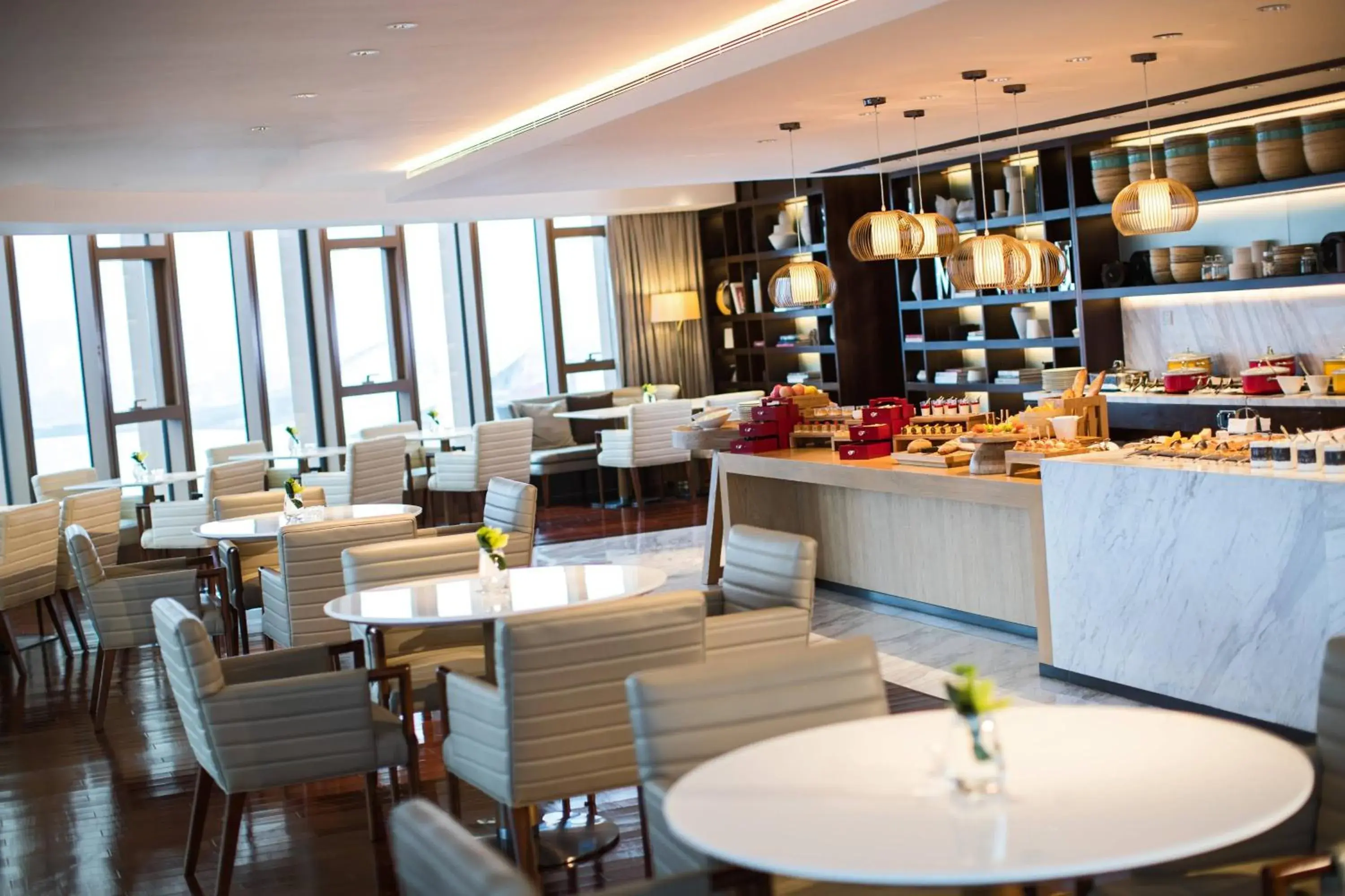 Lounge or bar, Restaurant/Places to Eat in Renaissance Nanjing Olympic Centre Hotel