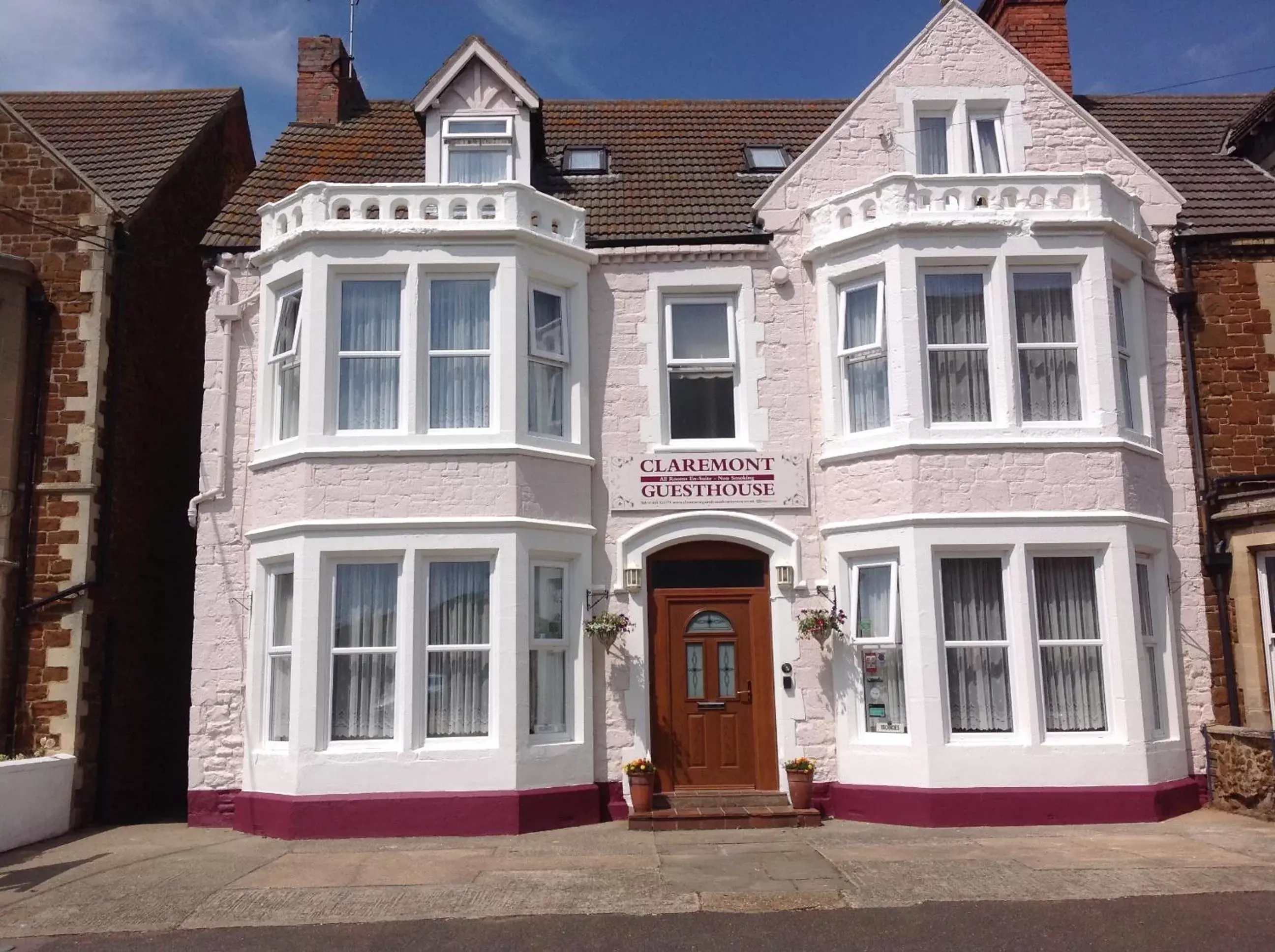 Facade/entrance, Property Building in Claremont Guesthouse