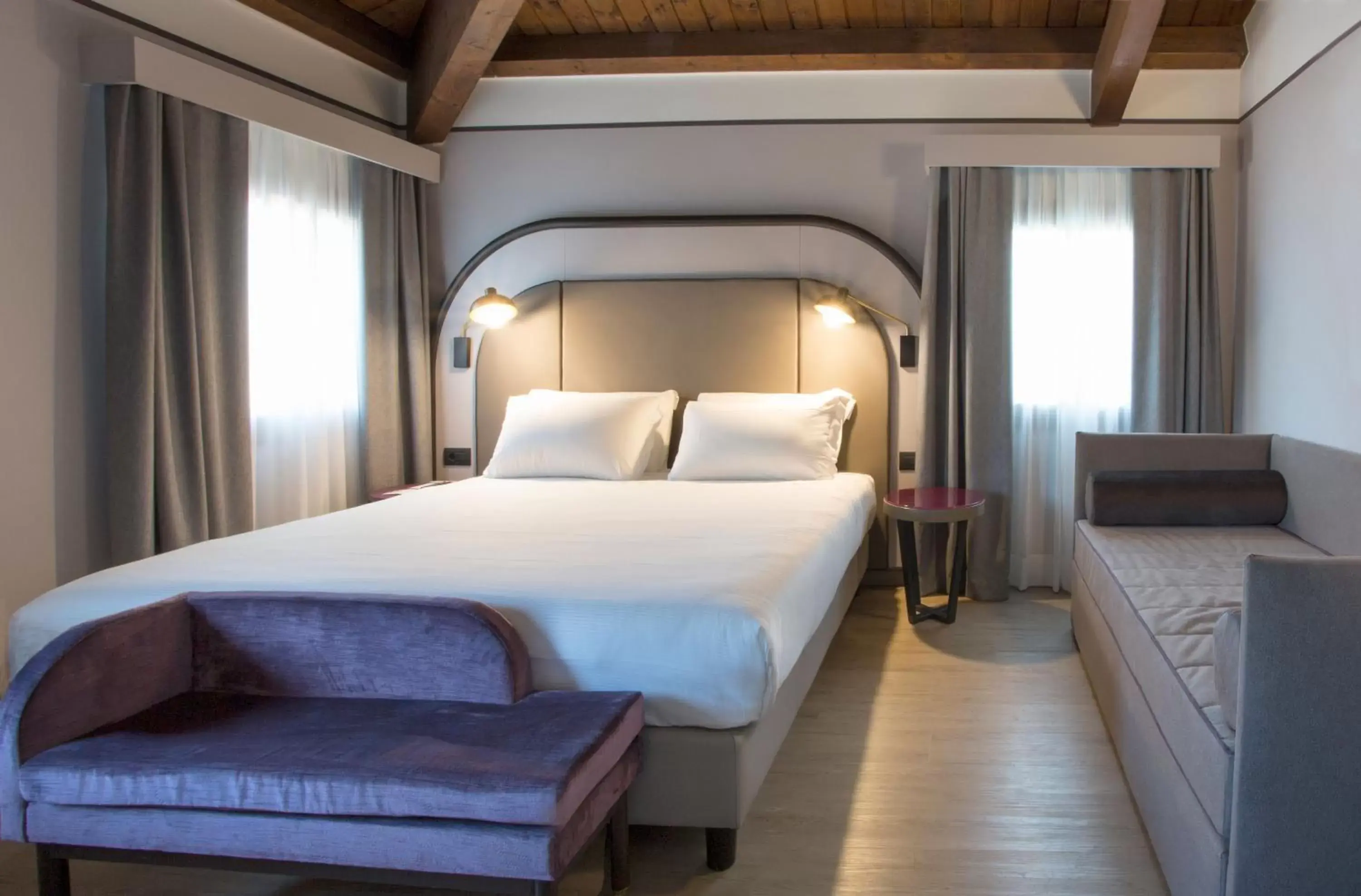 Bed in BEST WESTERN Titian Inn Hotel Treviso