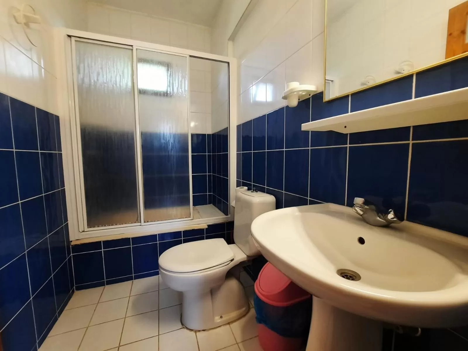 Shower in Summer Life Villa Apart