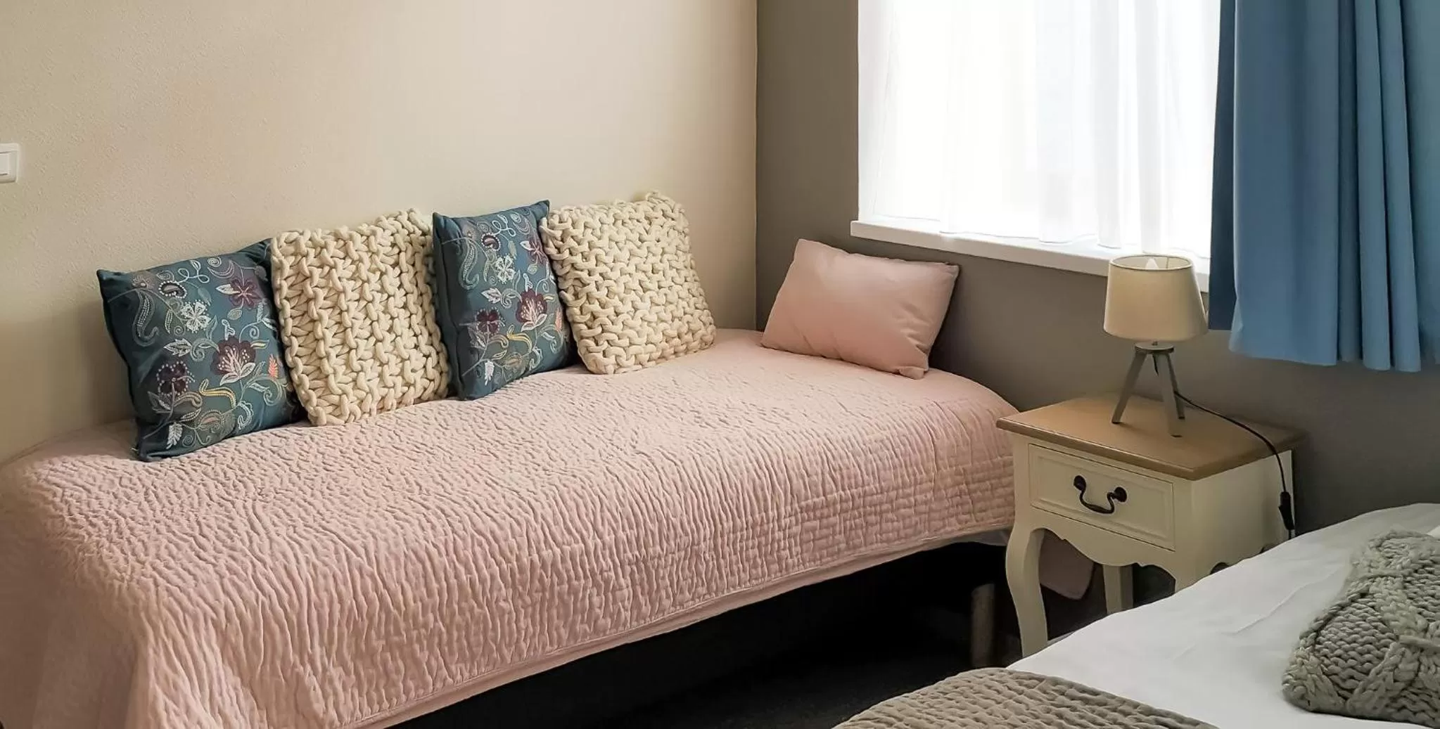 Bed in Centre Bol Vert