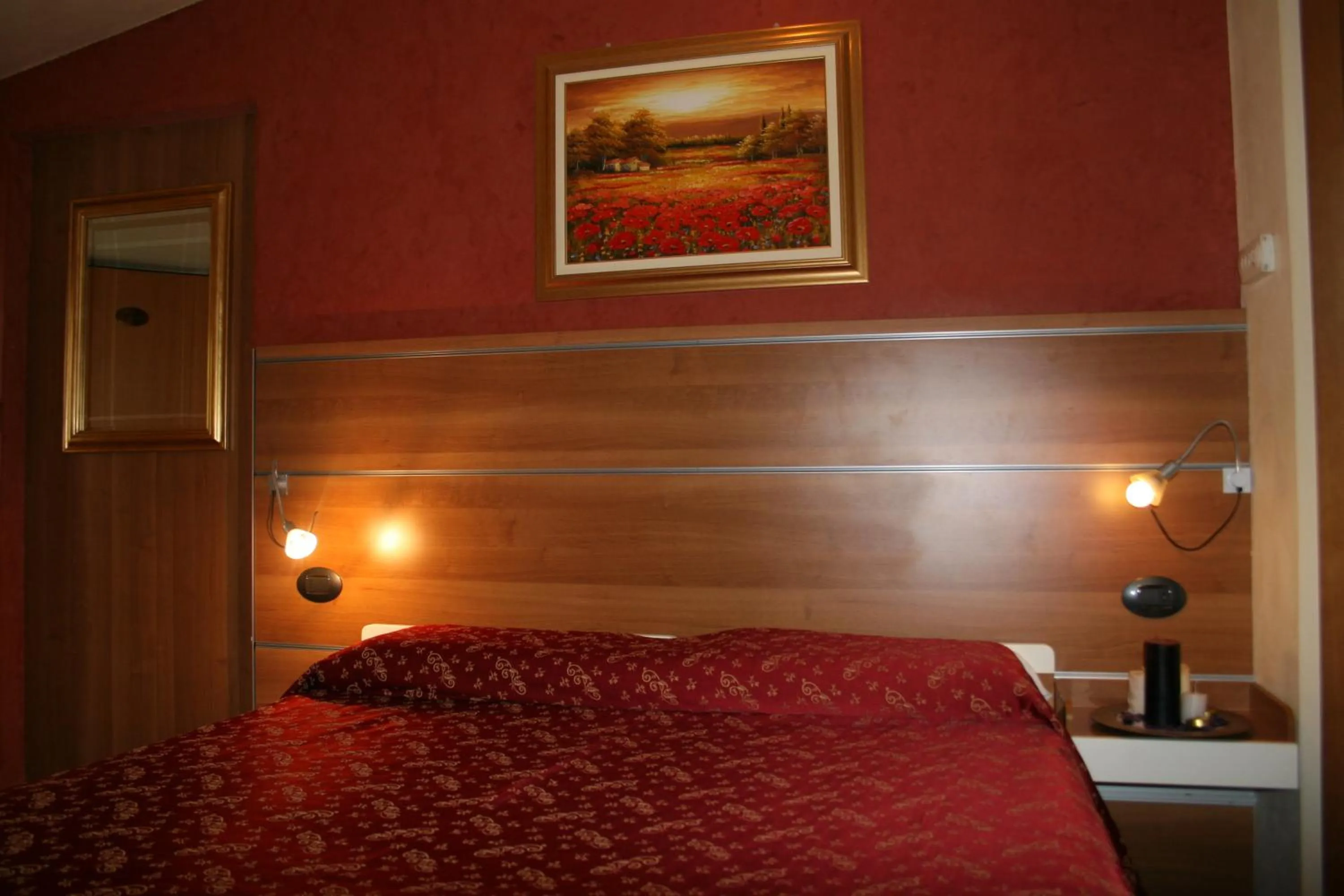 Bed in Hotel La Meridiana