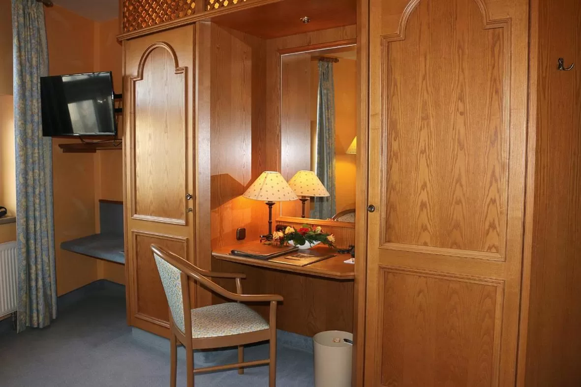 Photo of the whole room in Hotel Spanischer Hof