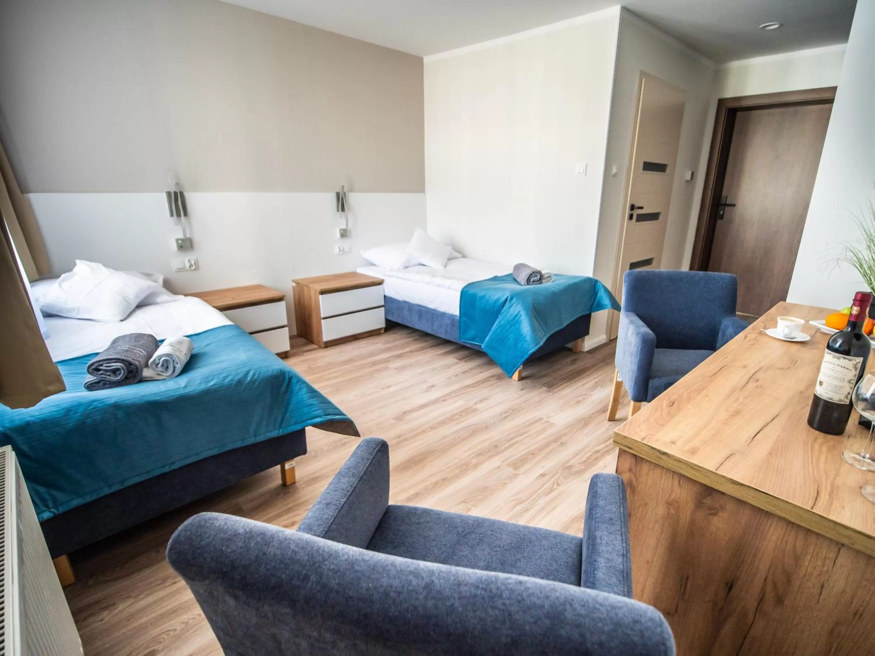 Property building, Bed in Sanatorium Mewa