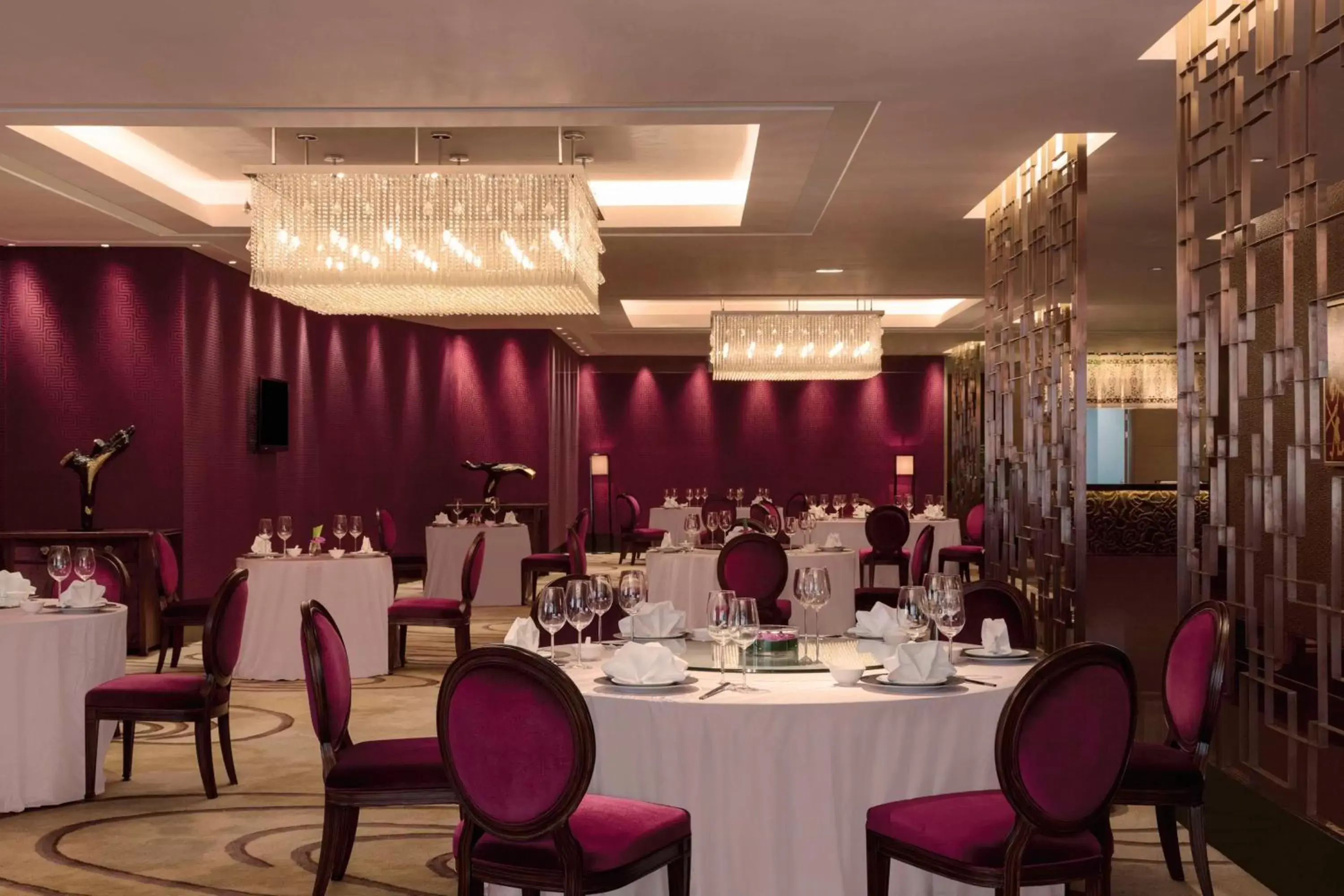 Restaurant/Places to Eat in Kempinski Hotel Chongqing