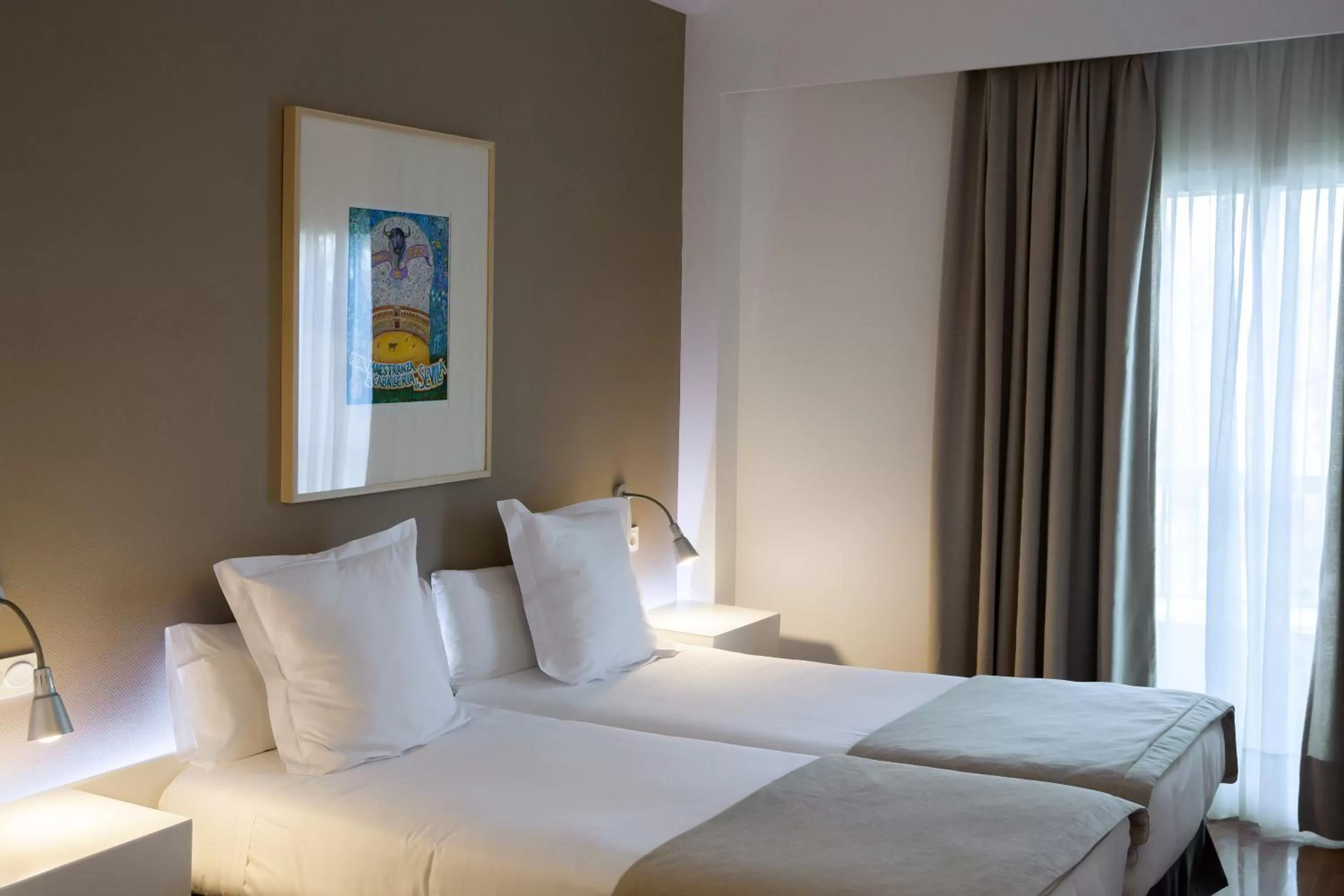 Comfort Double or Twin Room with View in Hotel Alcázar