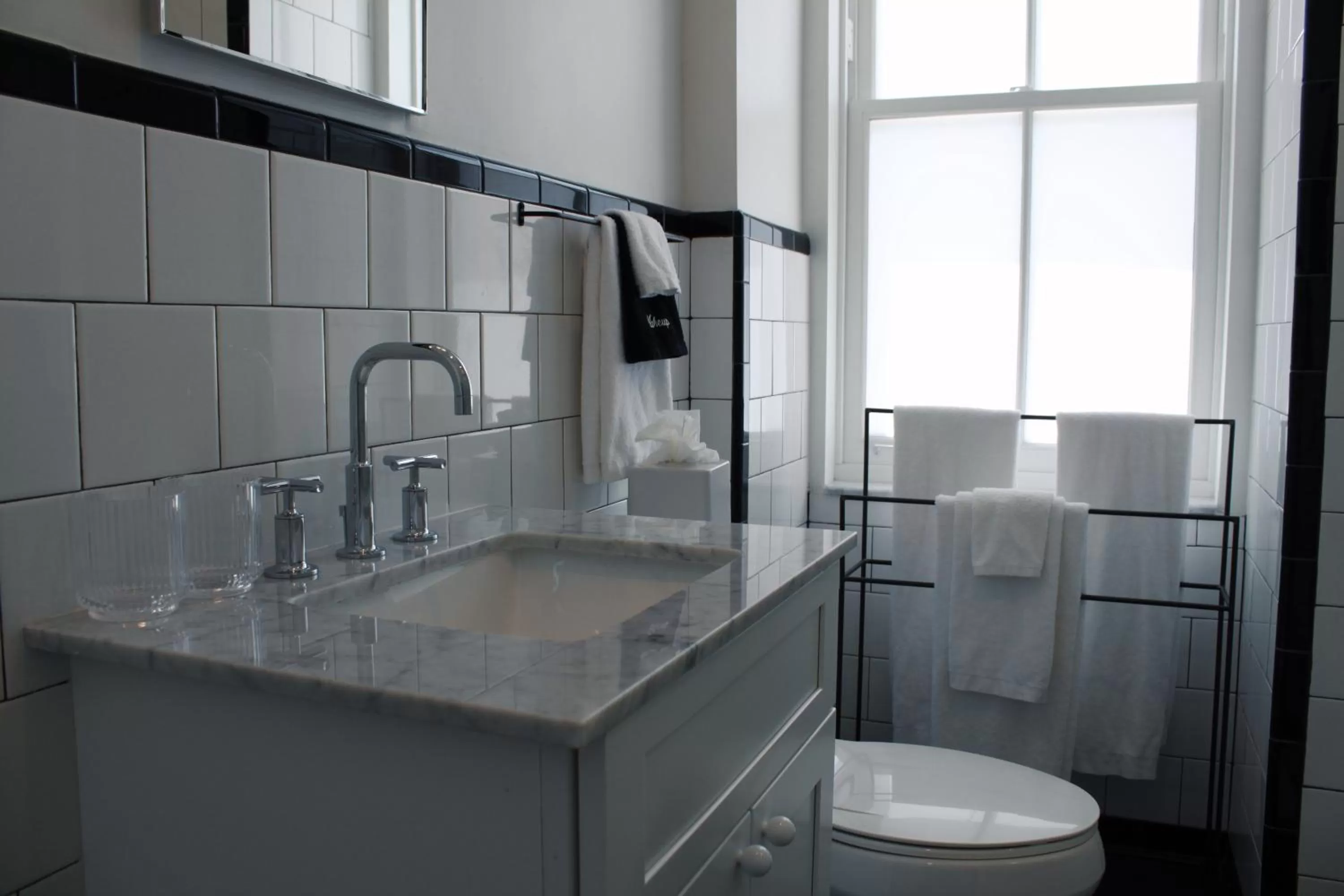 Stay Rafa At 2000 Spruce