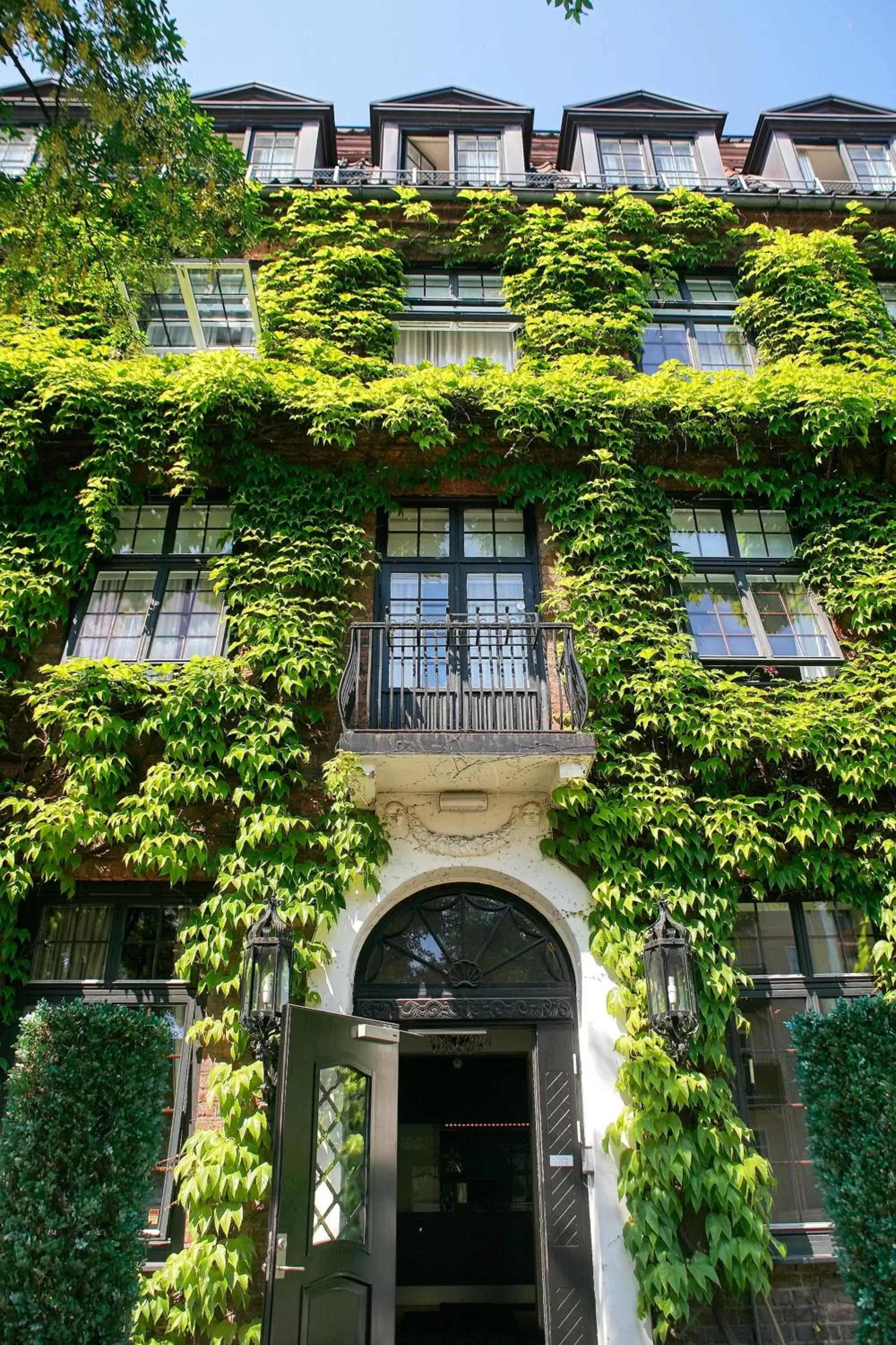 Facade/entrance in Home Hotel Gabelshus Facade/entrance in Home Hotel Gabelshus