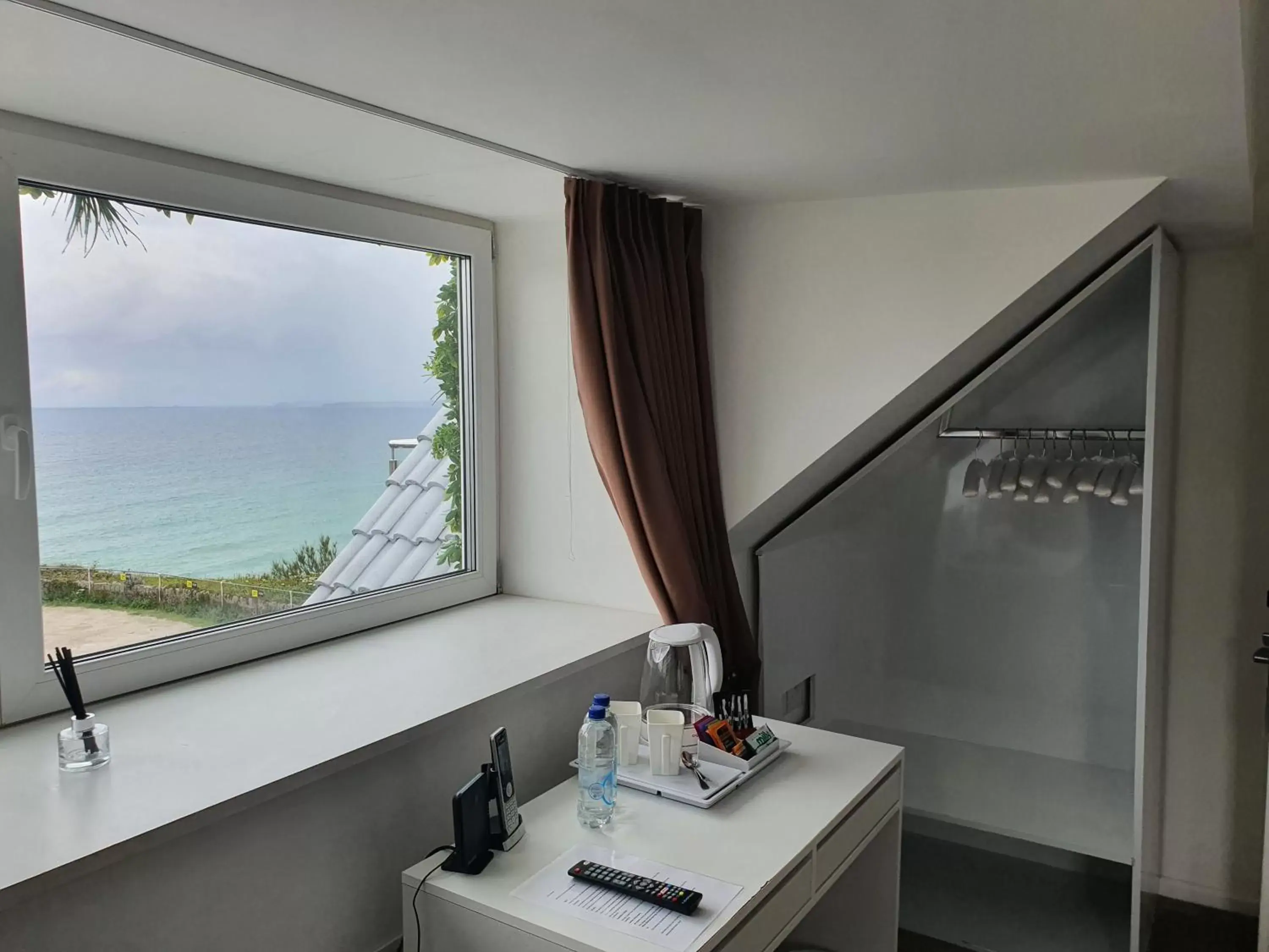 Coffee/tea facilities in Newquay Beach Hotel