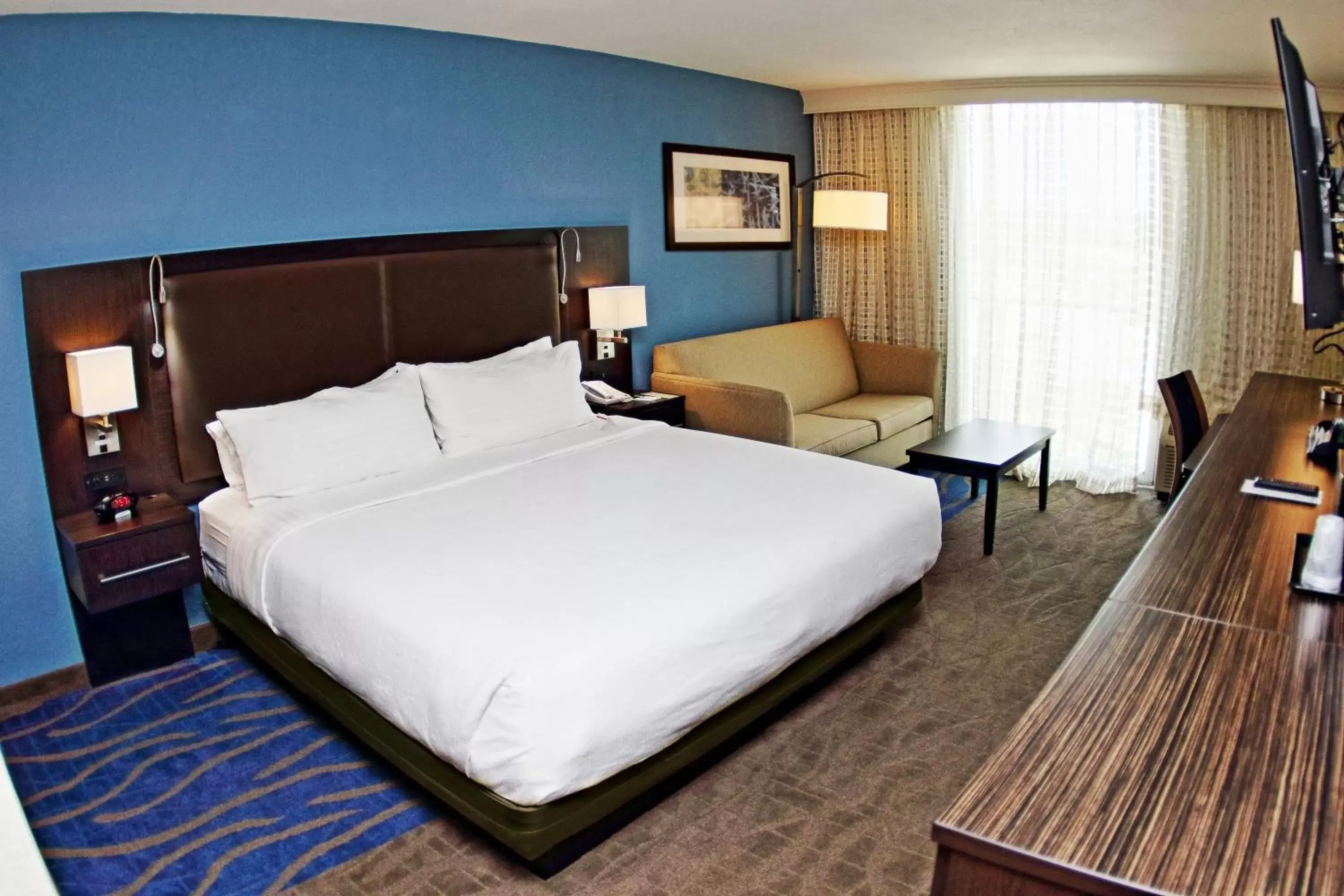 Photo of the whole room, Bed in Holiday Inn Mayaguez & Tropical Casino, an IHG Hotel