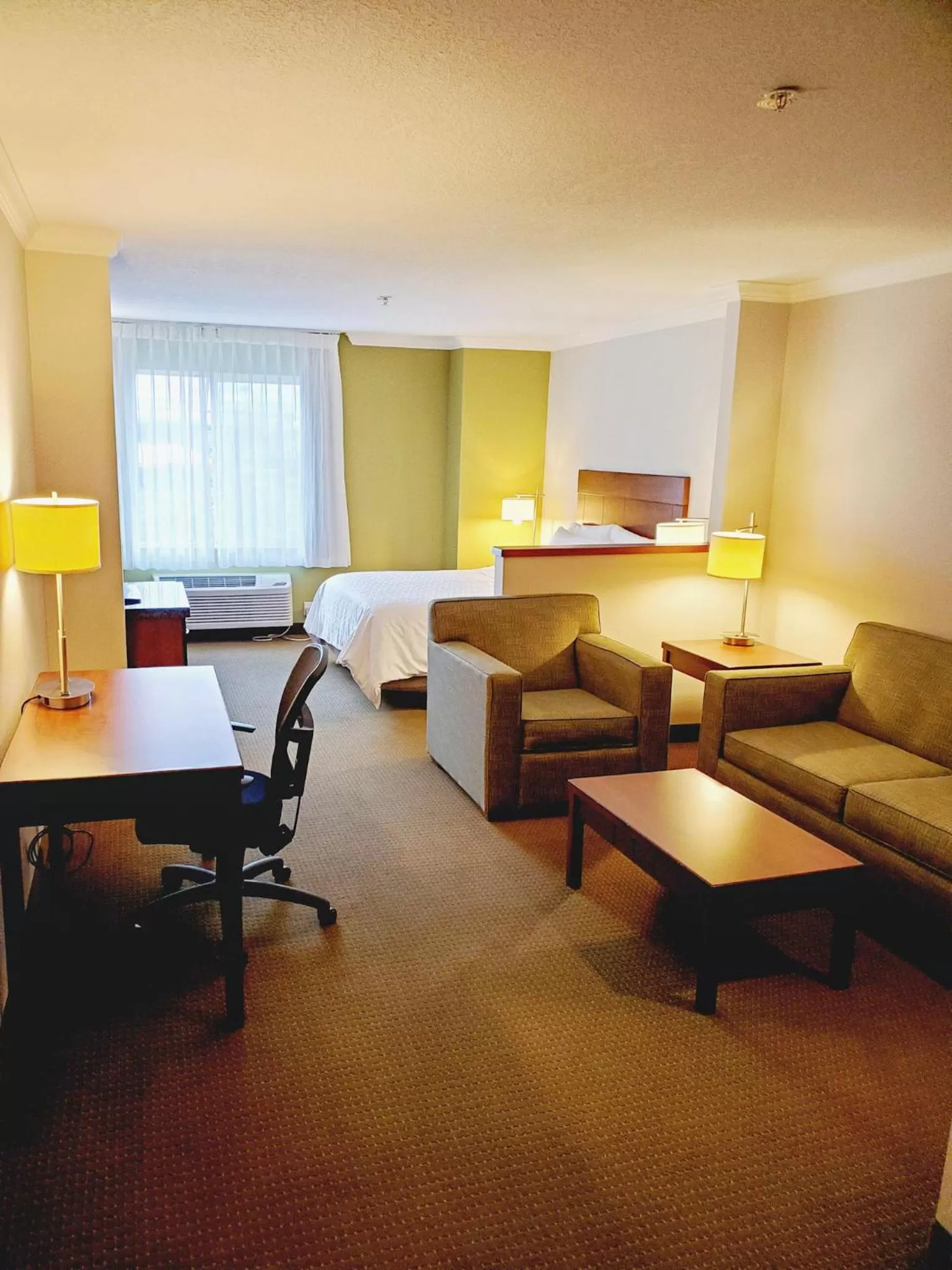 Bedroom in Holiday Inn Express Hotel & Suites Portland-Northwest Downtown by IHG