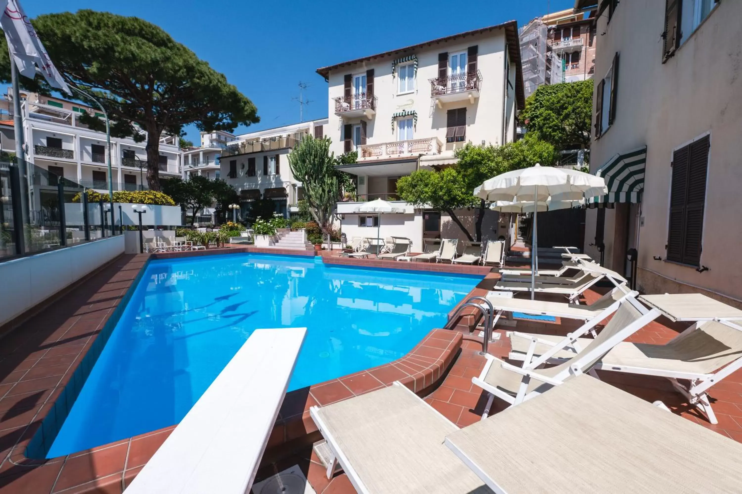 Pool view, Swimming Pool in Coccodrillo Hotel & Apartments