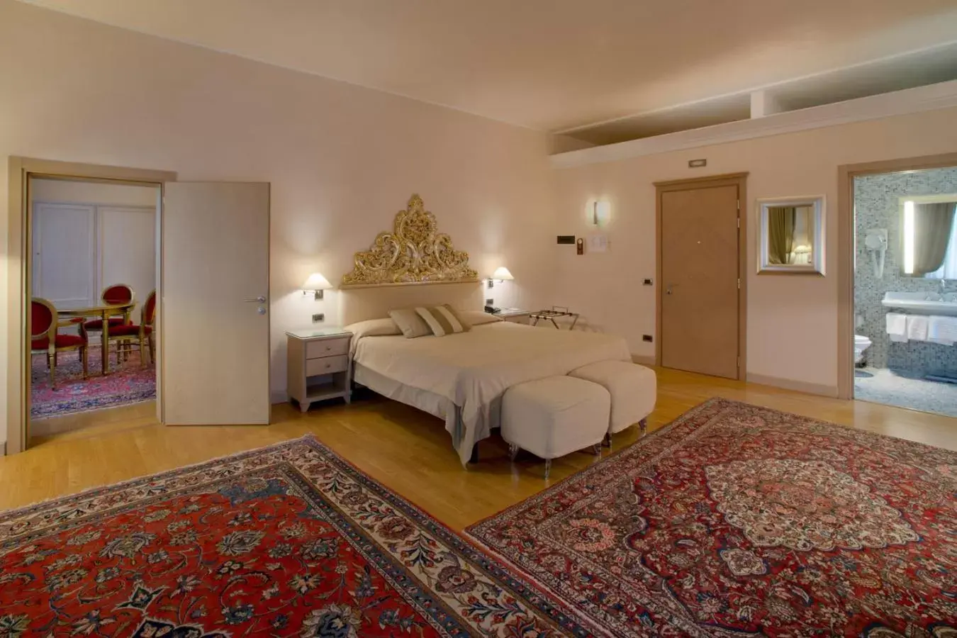 Photo of the whole room, Bed in Hotel Liassidi Palace