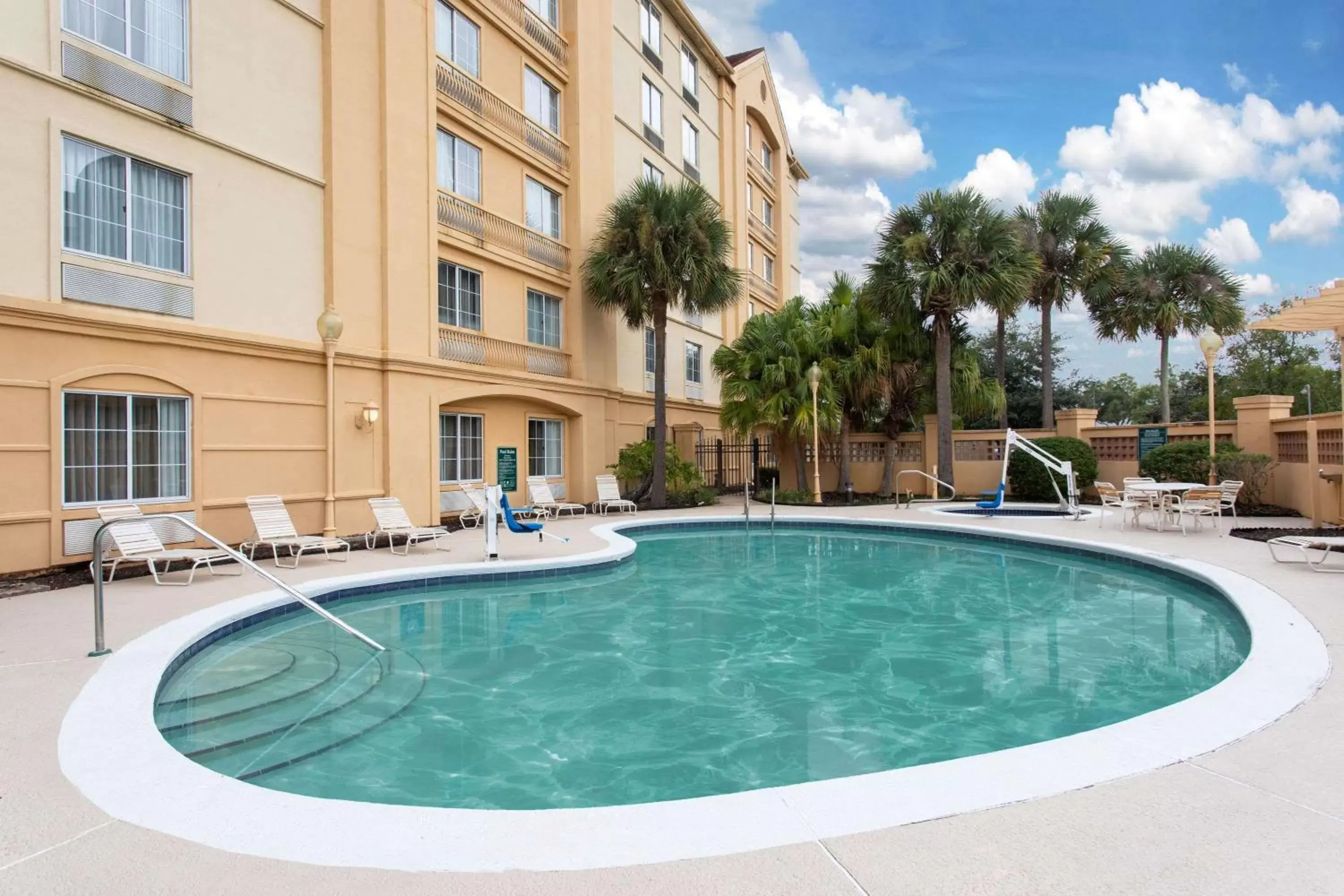 Pool view, Swimming Pool in La Quinta by Wyndham Jacksonville Butler Blvd