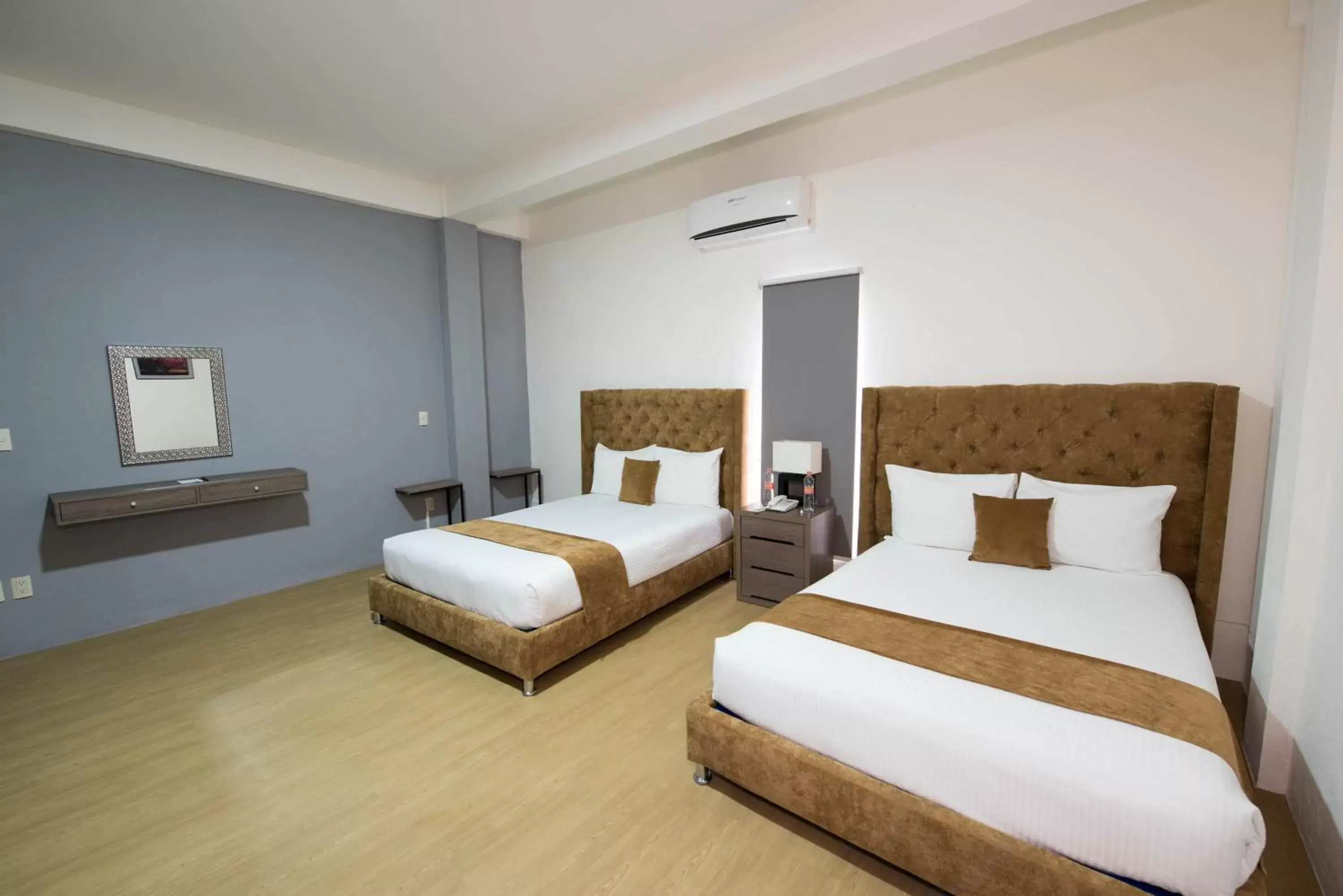 Bed in Hotel Lunada
