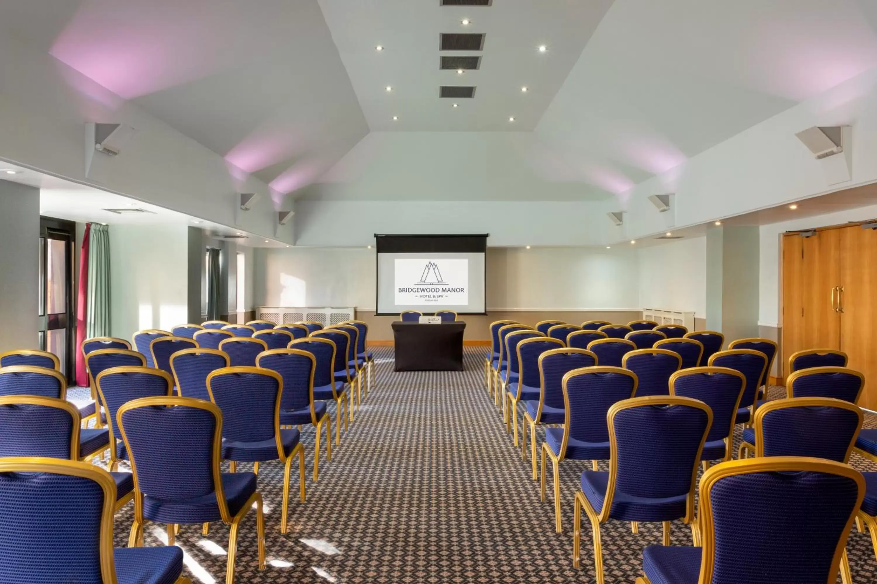 Meeting/conference room in Bridgewood Manor Hotel & Spa