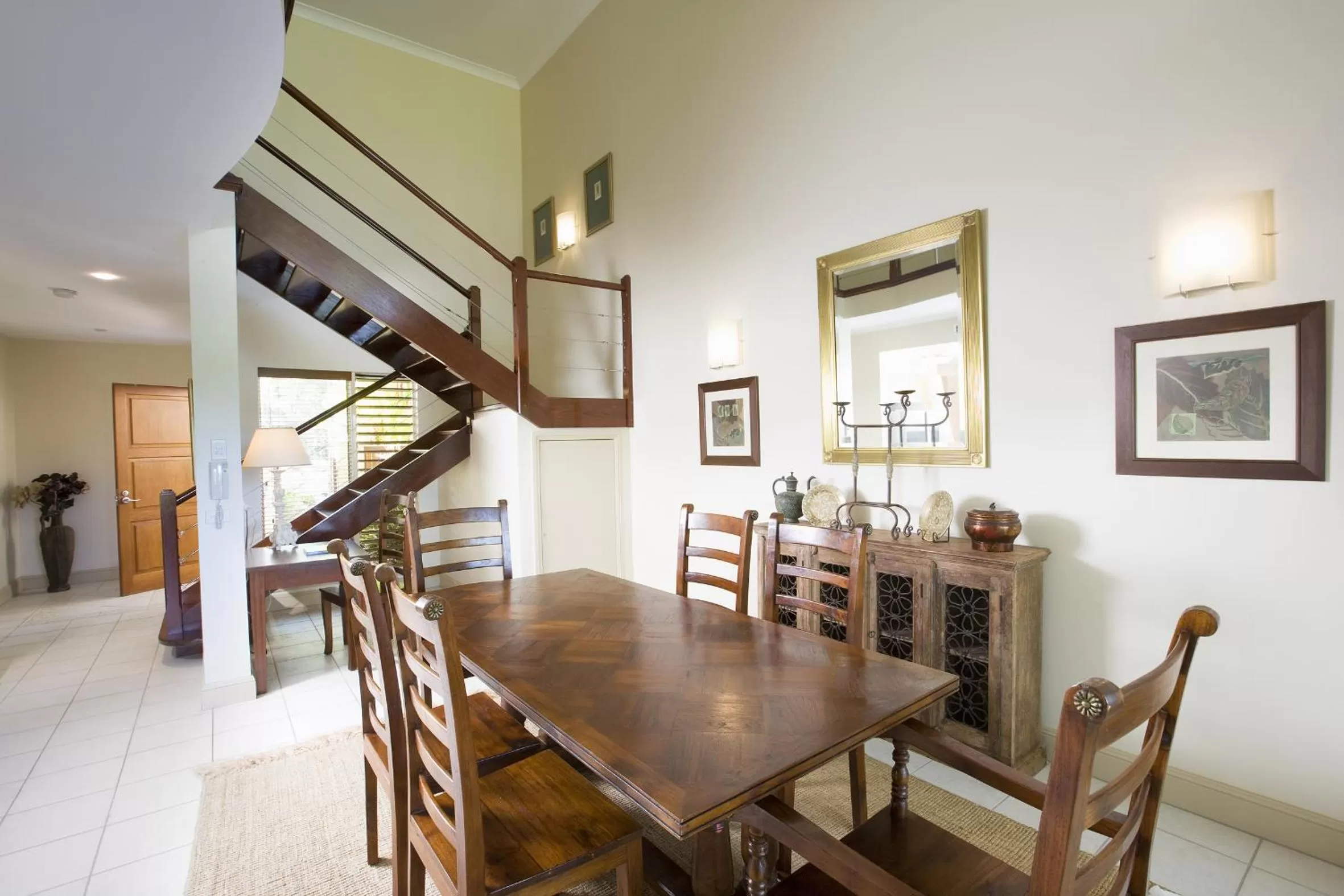 Dining area in Paradise Links Resort Port Douglas