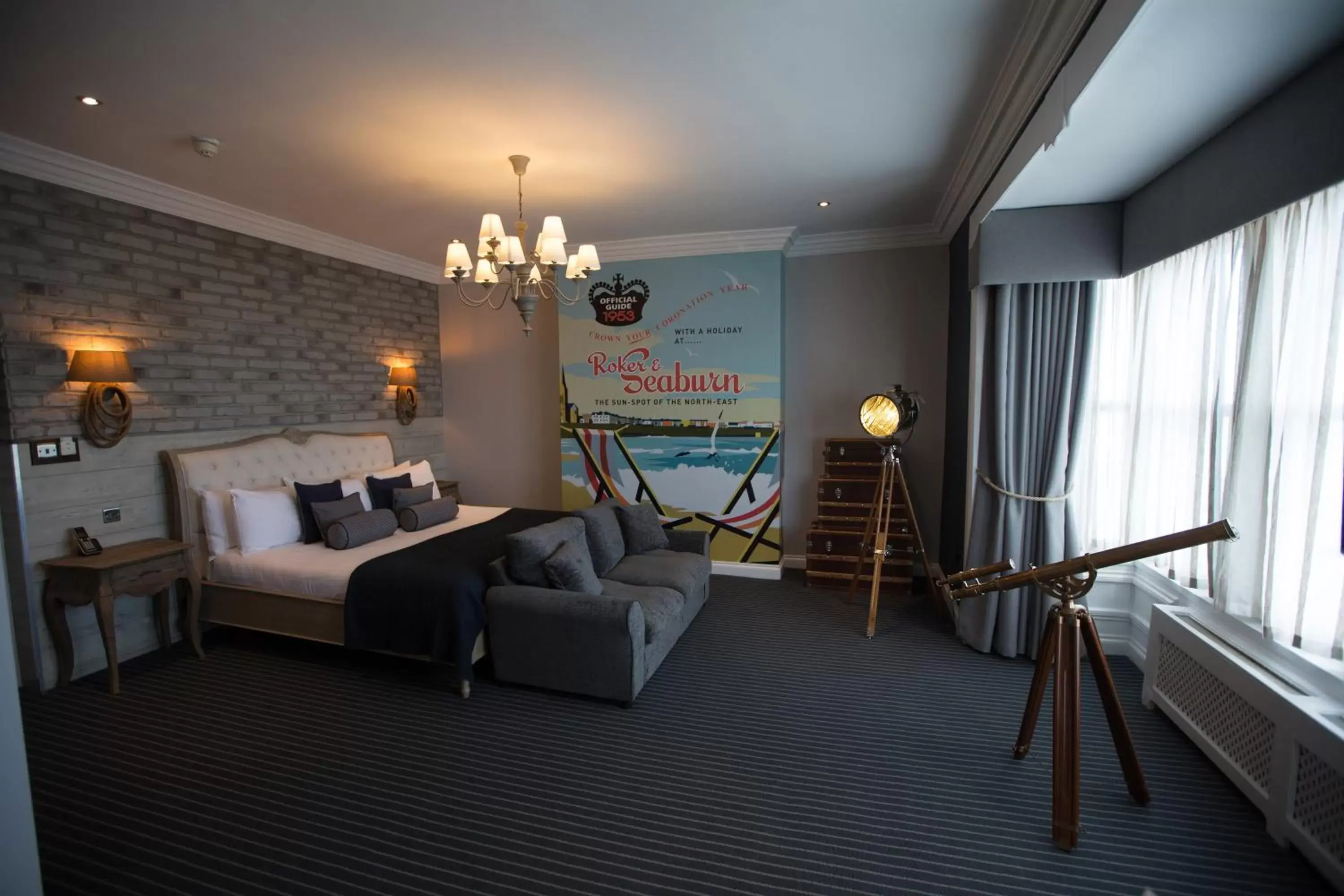 Bedroom, Seating Area in Roker Hotel BW Premier Collection