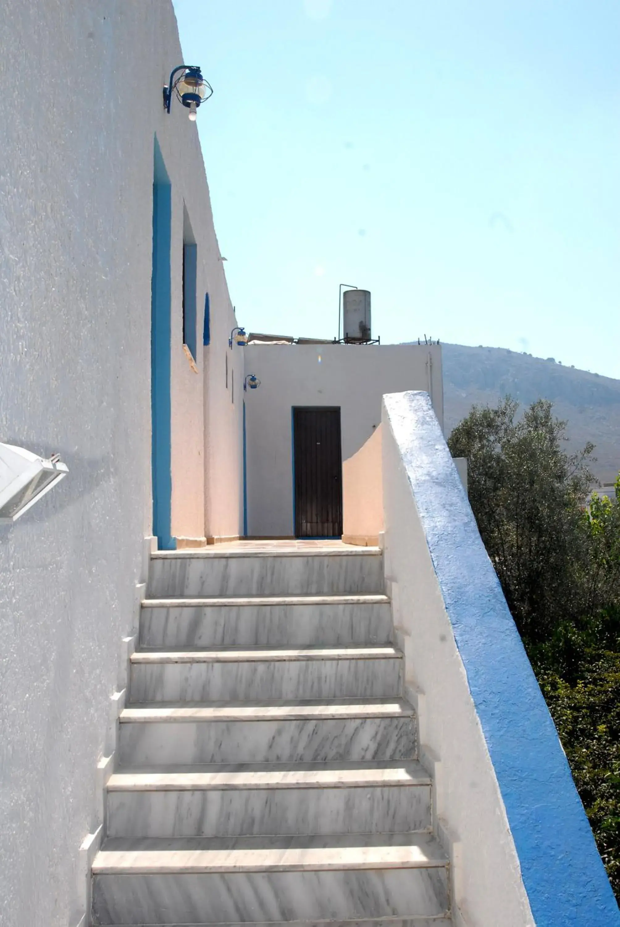 Decorative detail, Property Building in Anthula Sun