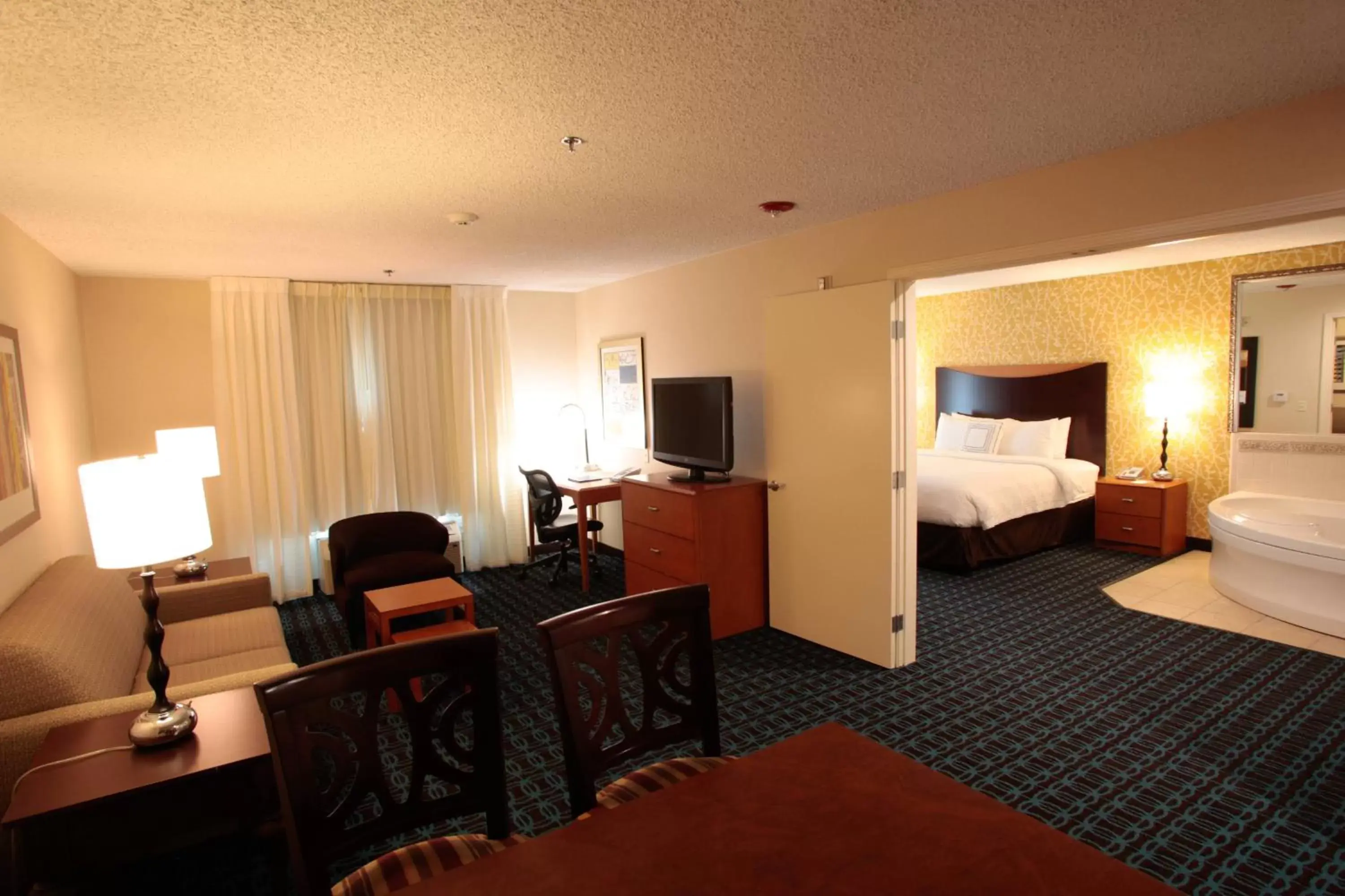 Bedroom in Fairfield Inn & Suites Oakland Hayward