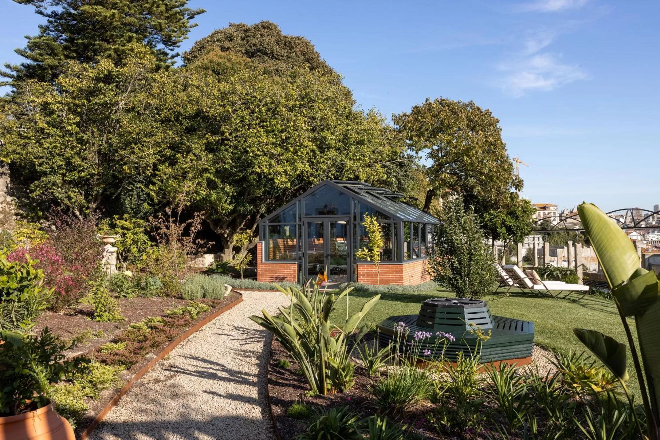 Garden in CASA CAMÉLIA