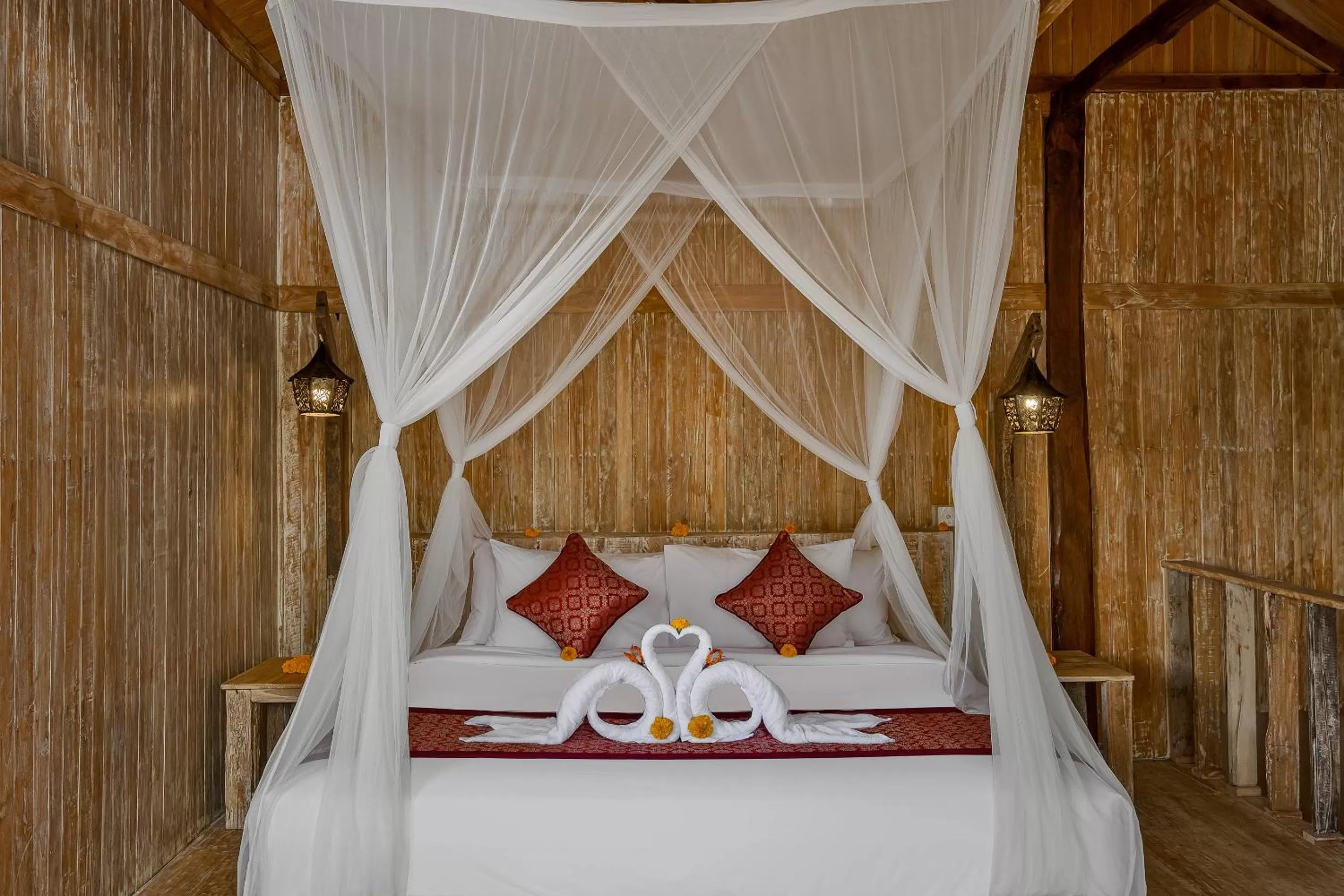 Bed in Joglo Organik Guesthouse