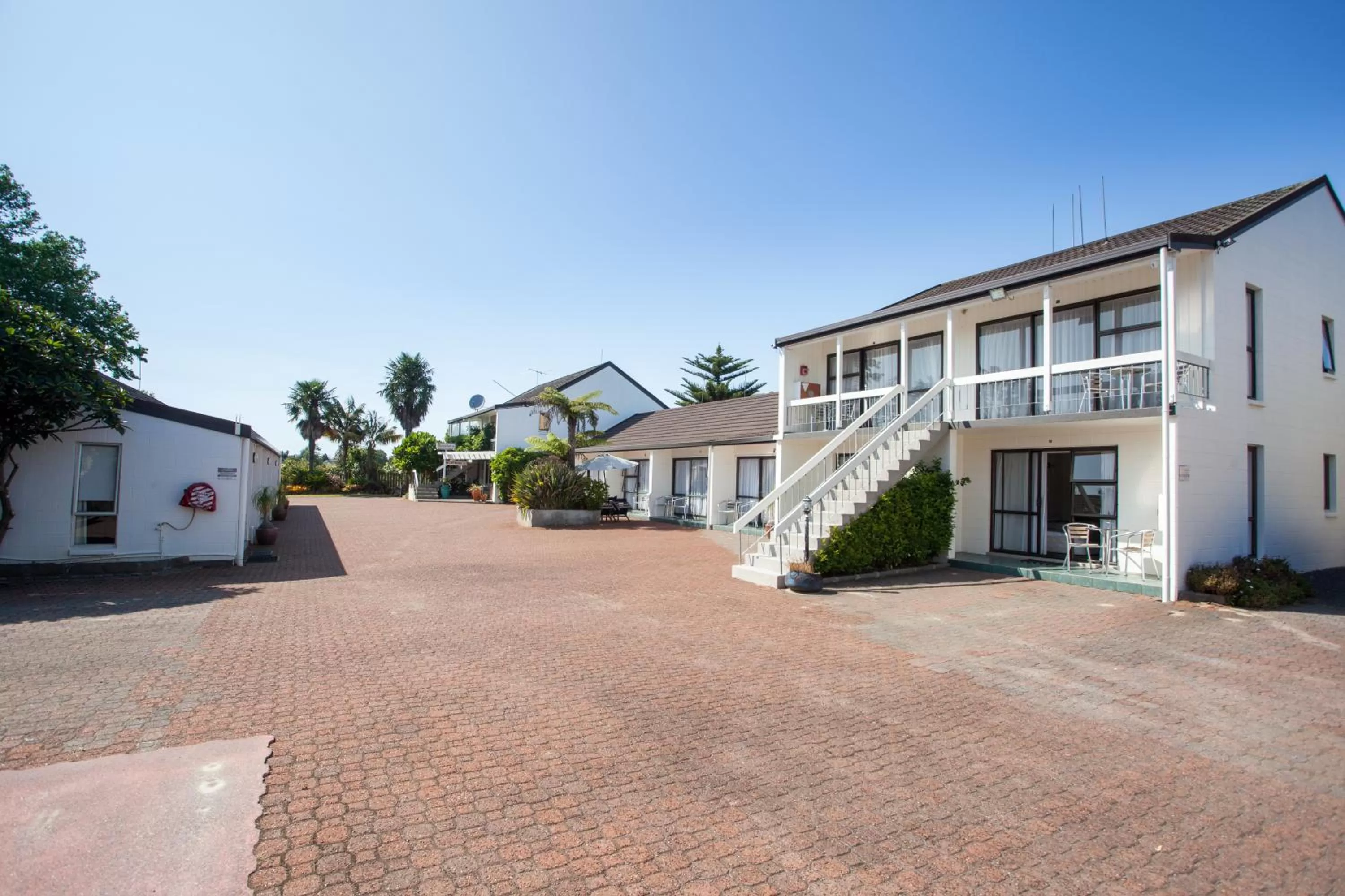 Property building in Kerikeri Court Motel