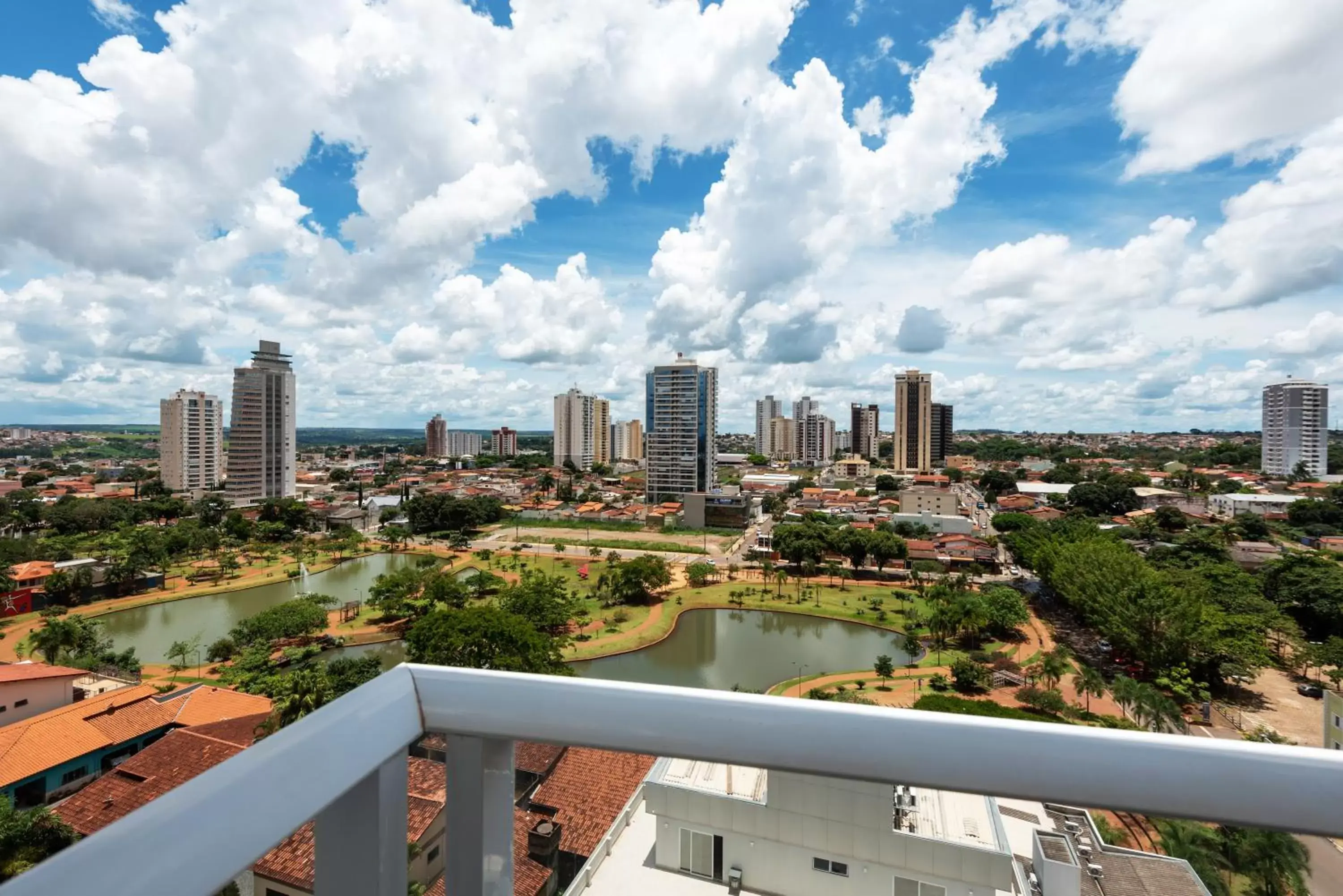 Day in Radisson Hotel Anápolis