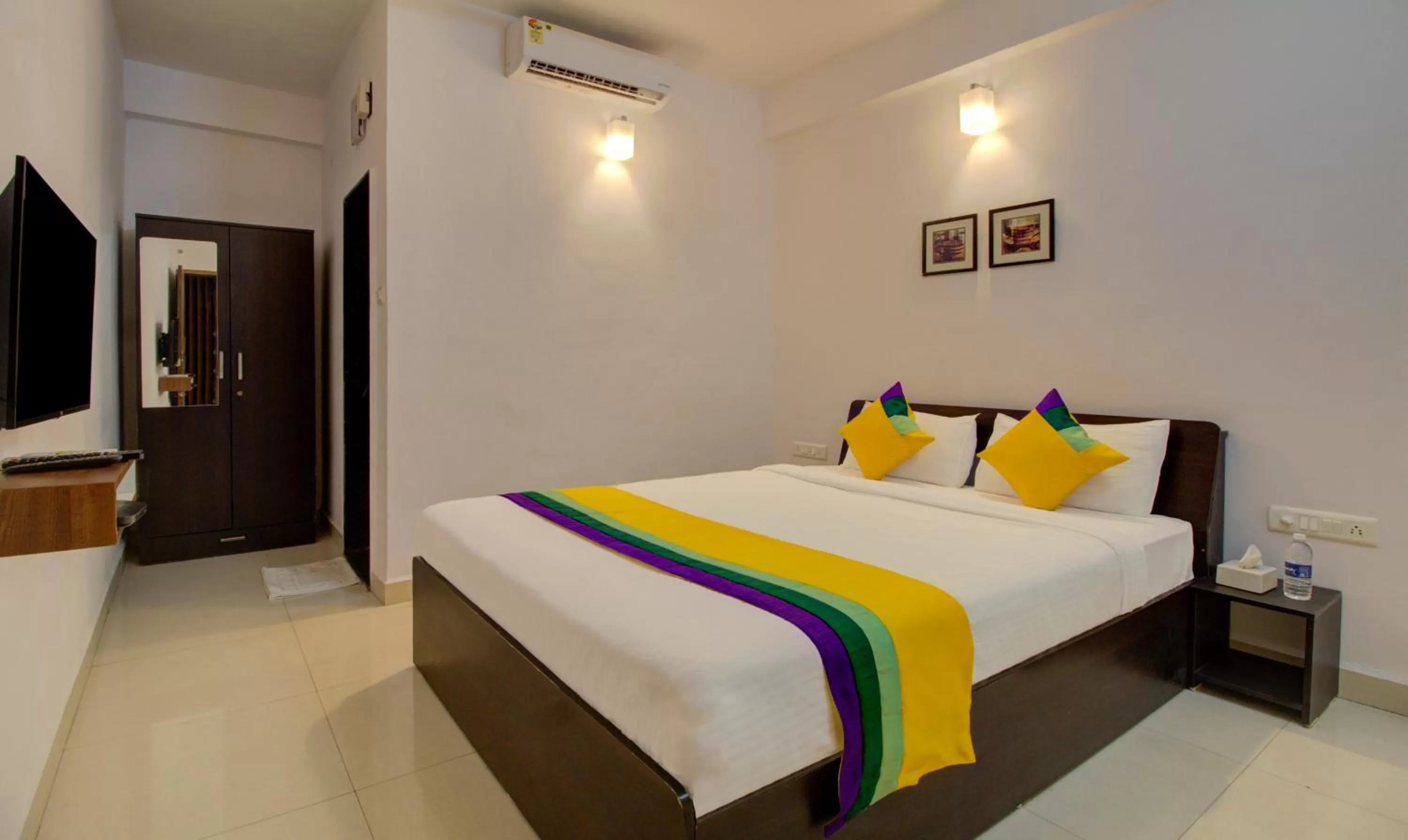 Bed in Itsy By Treebo - Sky Vista