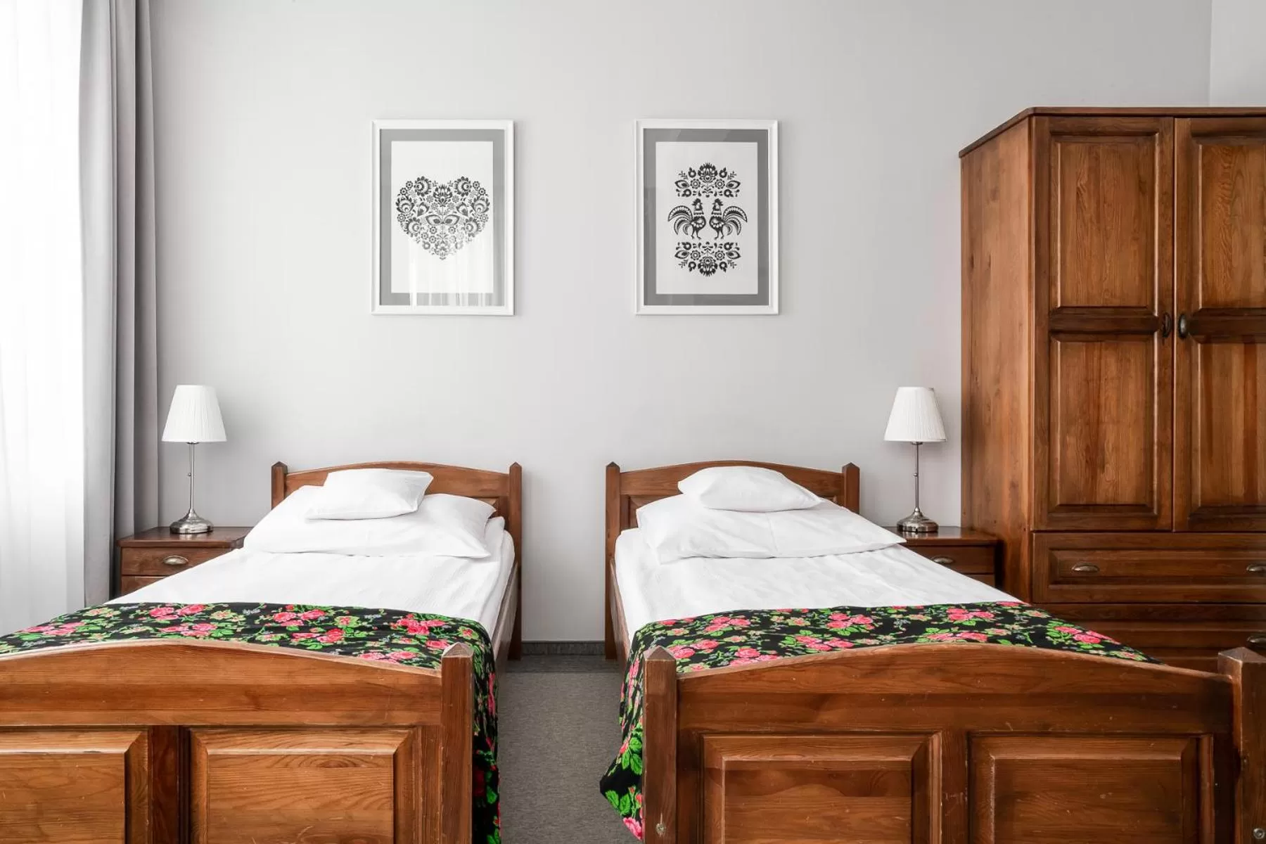 Bed in Rezydencja Sienkiewiczówka