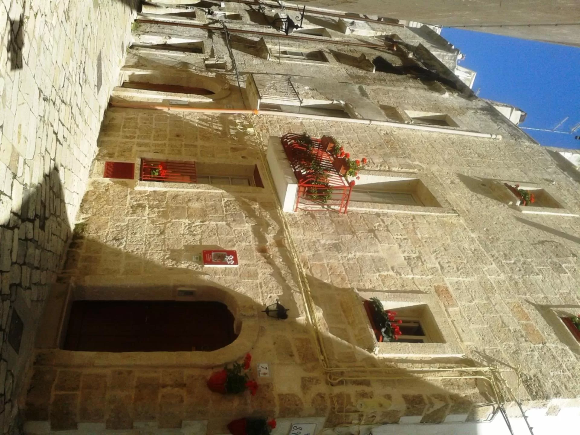 Facade/entrance in B&B Borgo San Martino