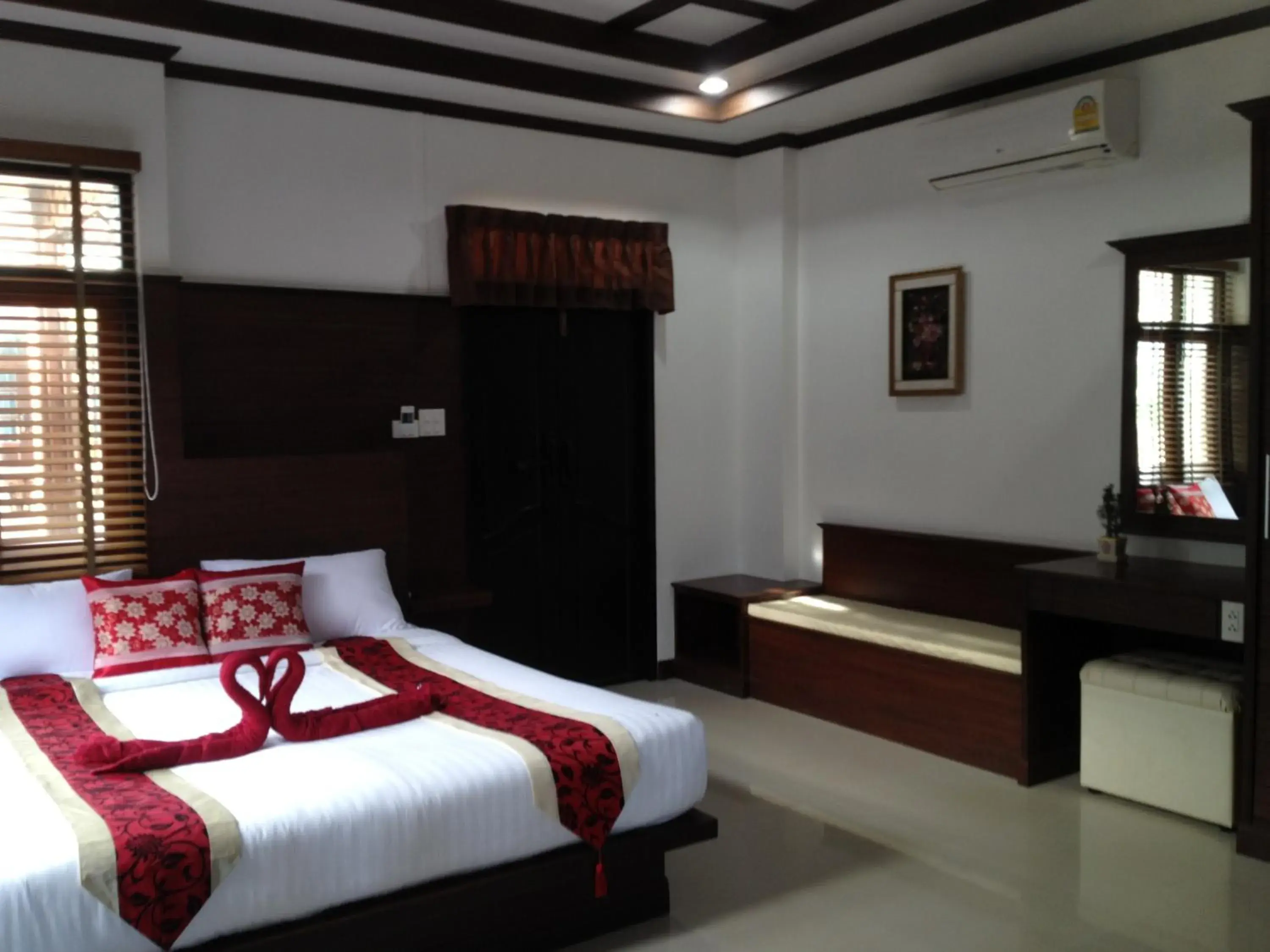 Photo of the whole room, Bed in Khum Laanta Resort - SHA Extra Plus