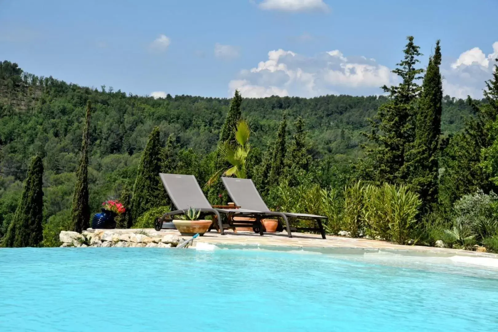 Swimming Pool in Chambre d'hôtes Cottes