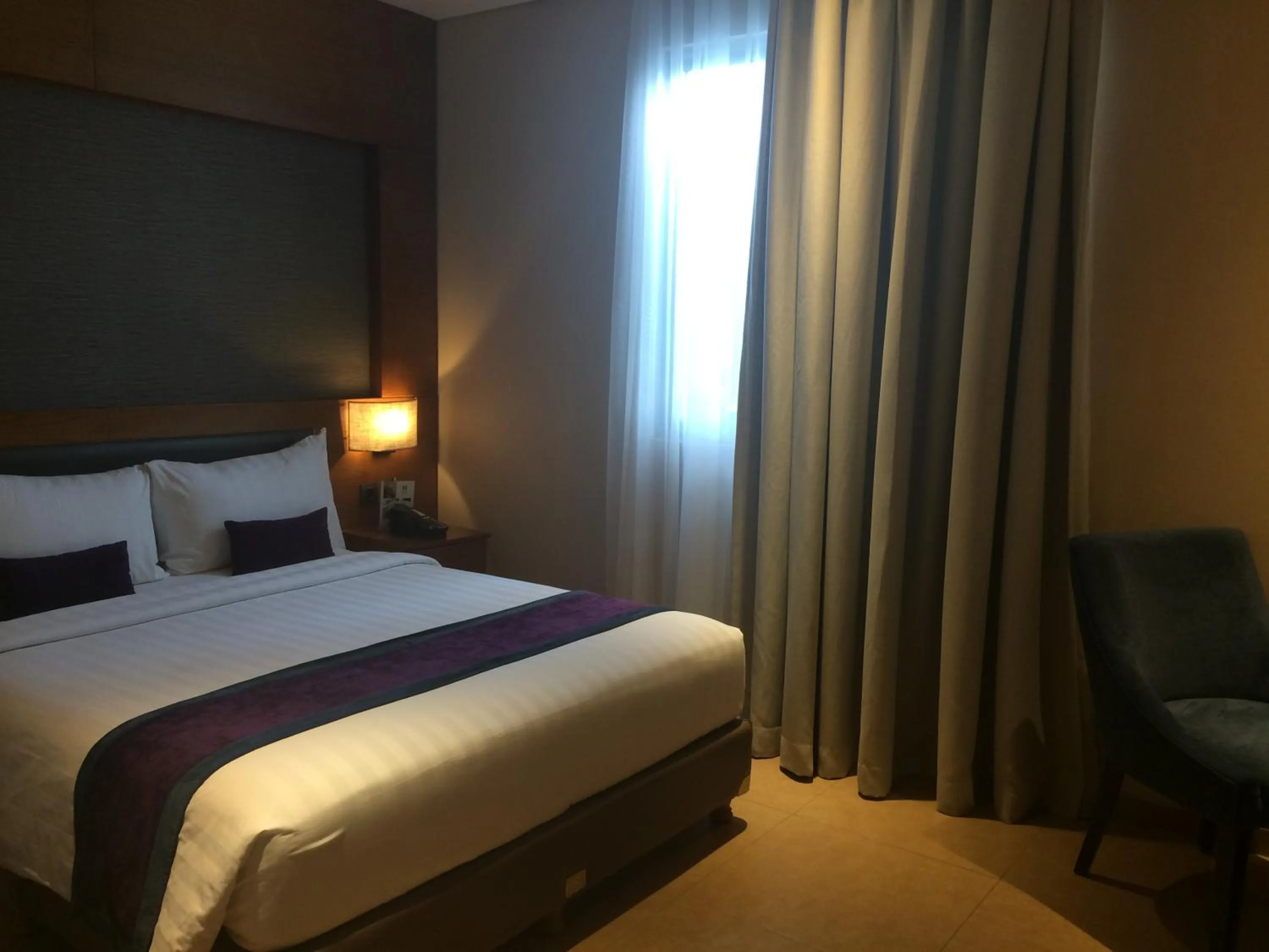 Bedroom, Bed in Sotis Residence Pejompongan