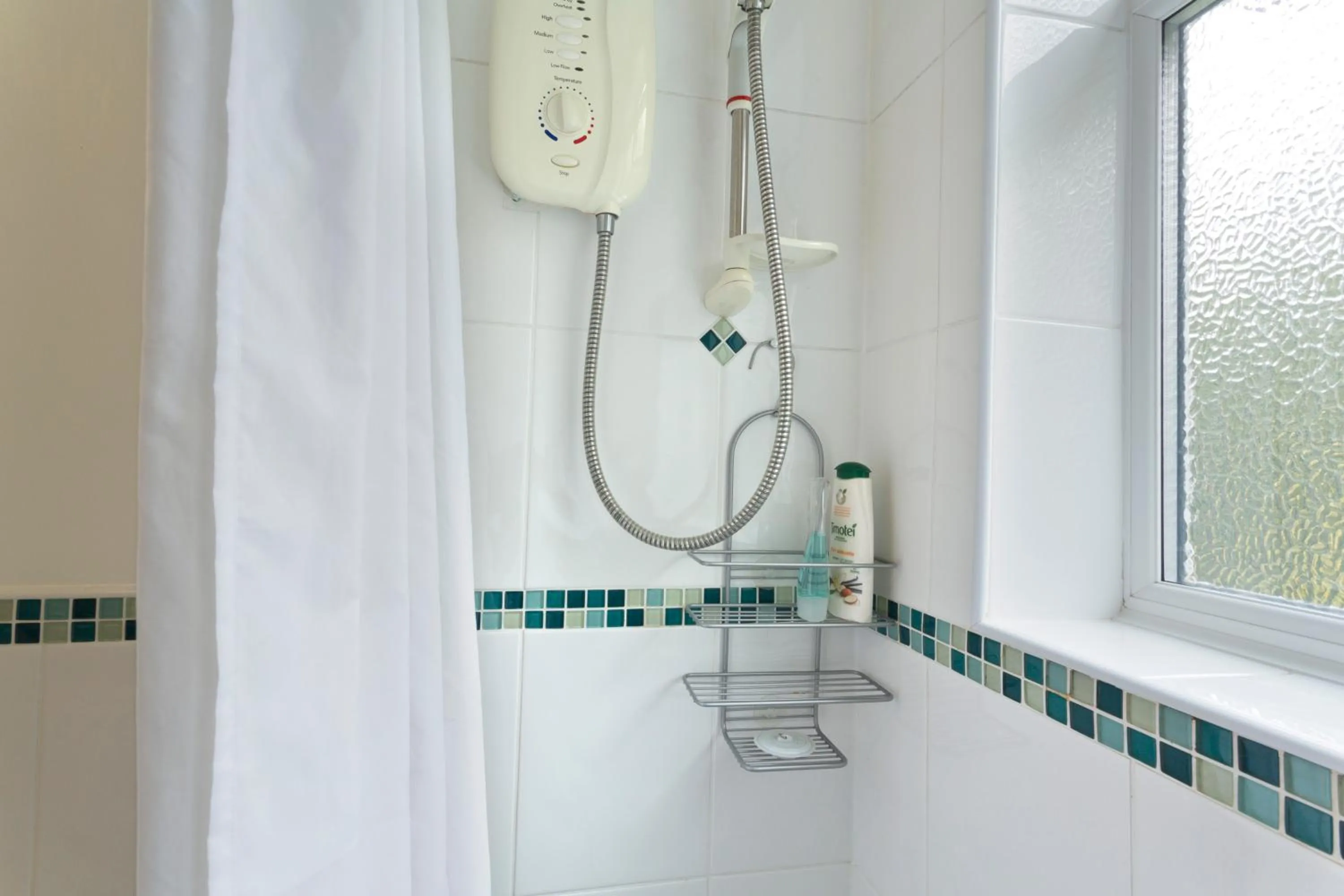 Bathroom in Poplar House Serviced Apartments