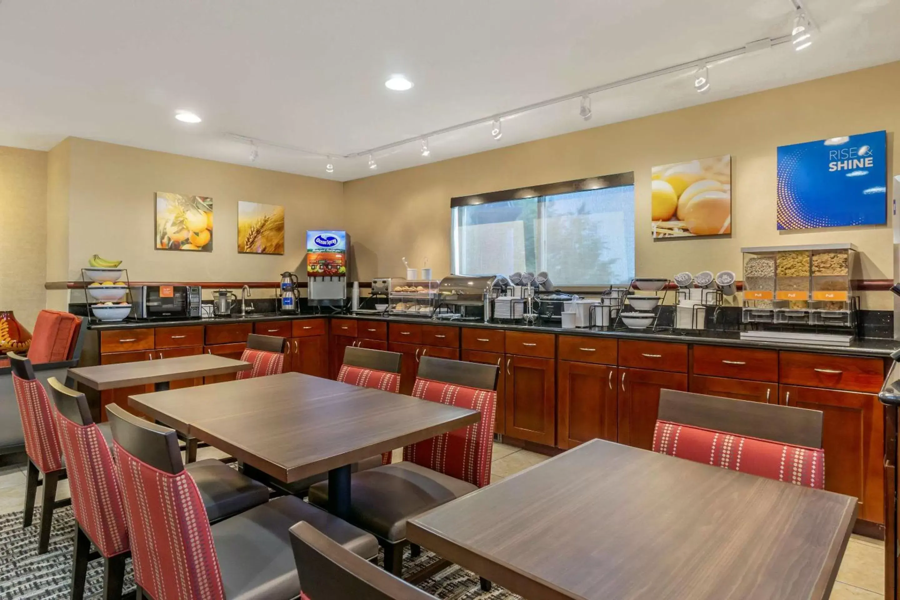 Restaurant/Places to Eat in Comfort Inn Kennewick Richland